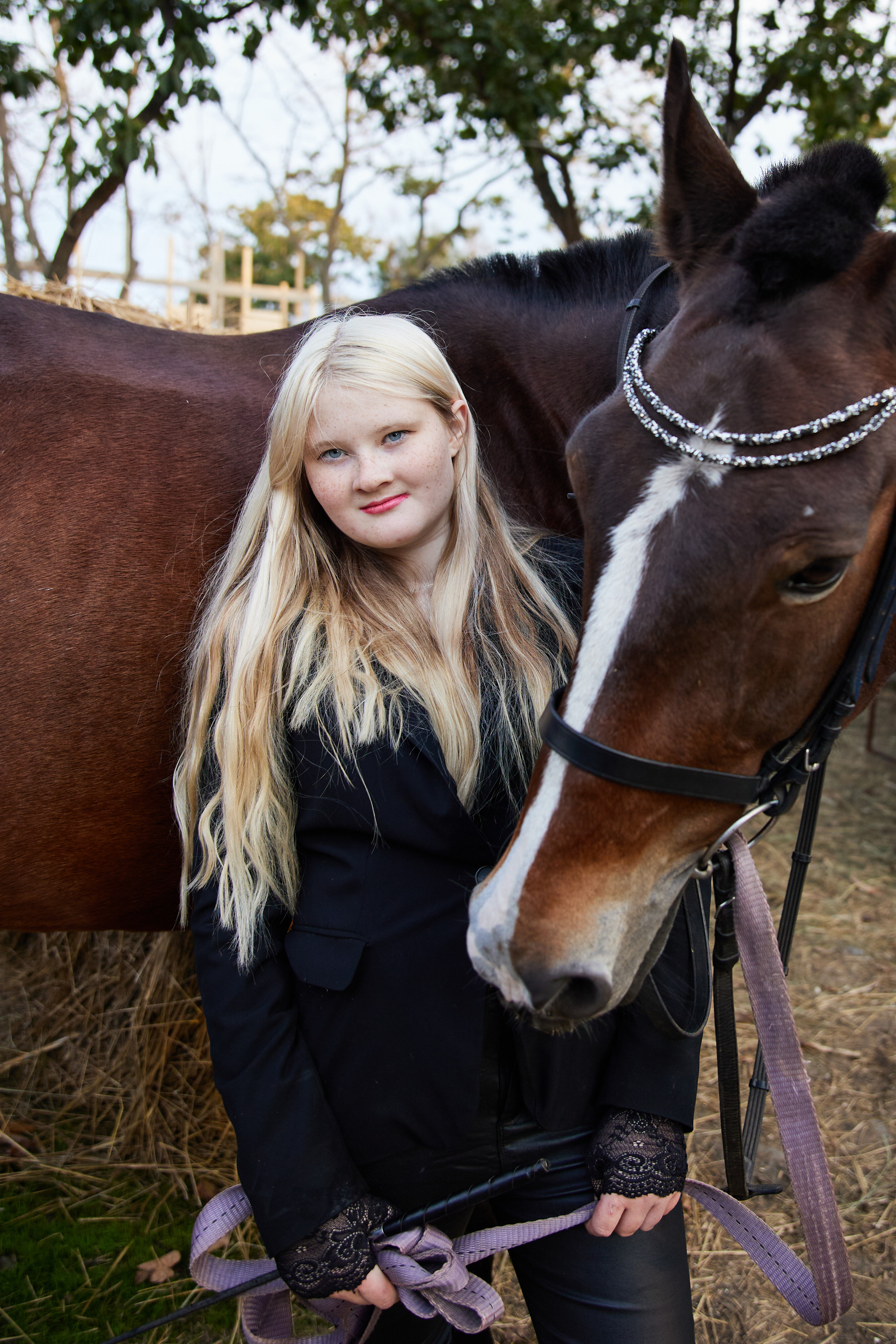 Владивосток, индивидуальная фотосессия, фотосессия, фото, фотосессия для девушки, поза, позировка, фотография, женский портрет, дальний восток, портрет, казачий стан, фотосессия с лошадью, фотосессия с лошадьми, фото с лошадью