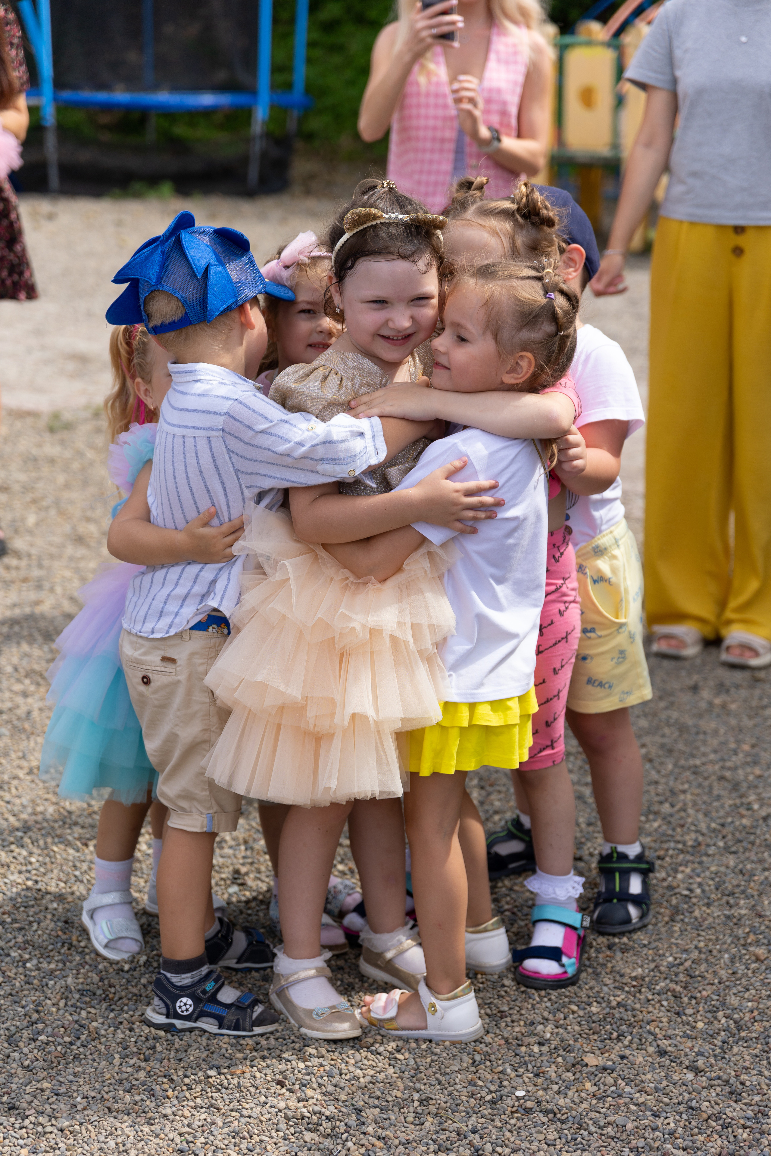 День рождение в беседках Облака. Выпускные альбомы во Владивостоке