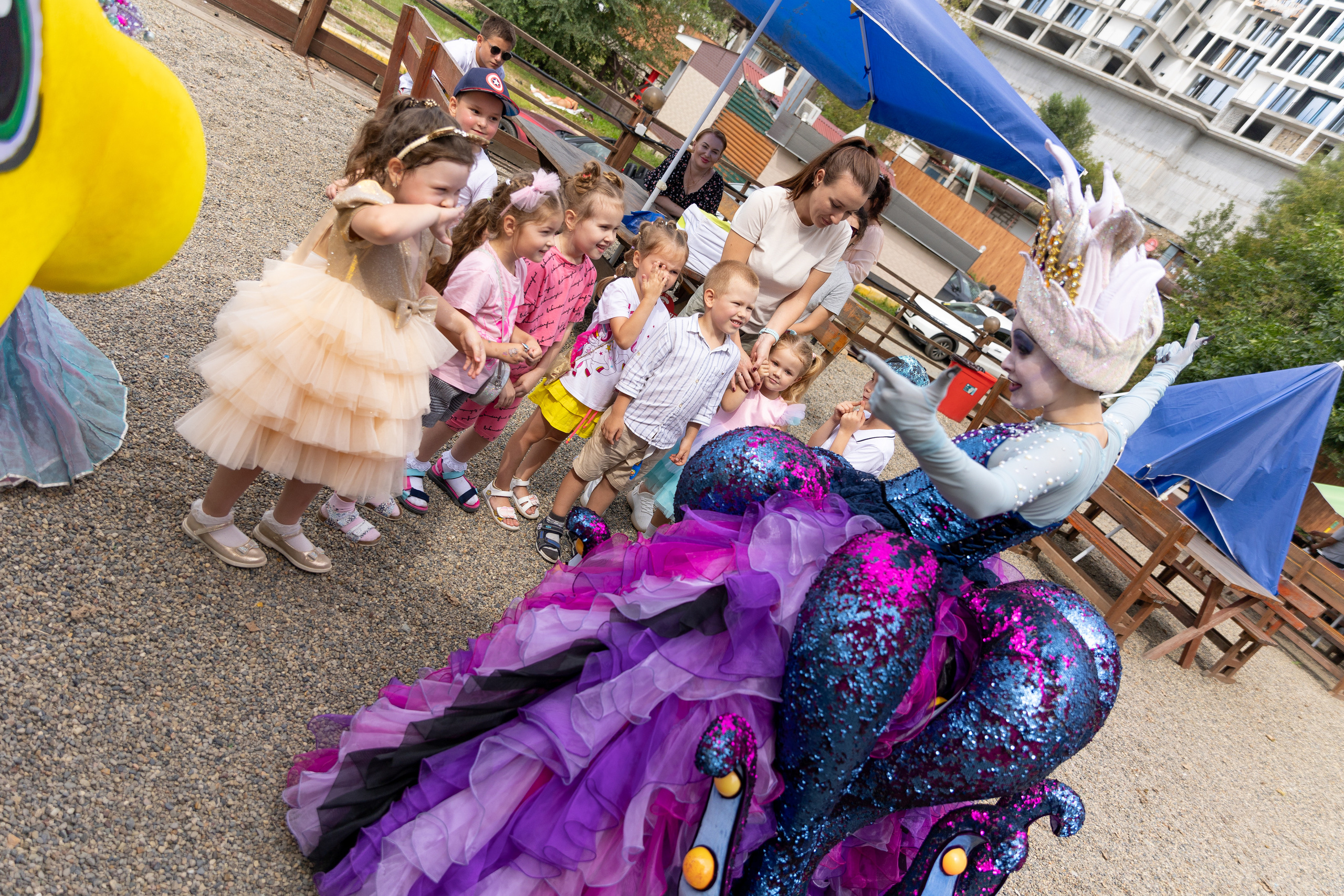 День рождение в беседках Облака. Выпускные альбомы во Владивостоке