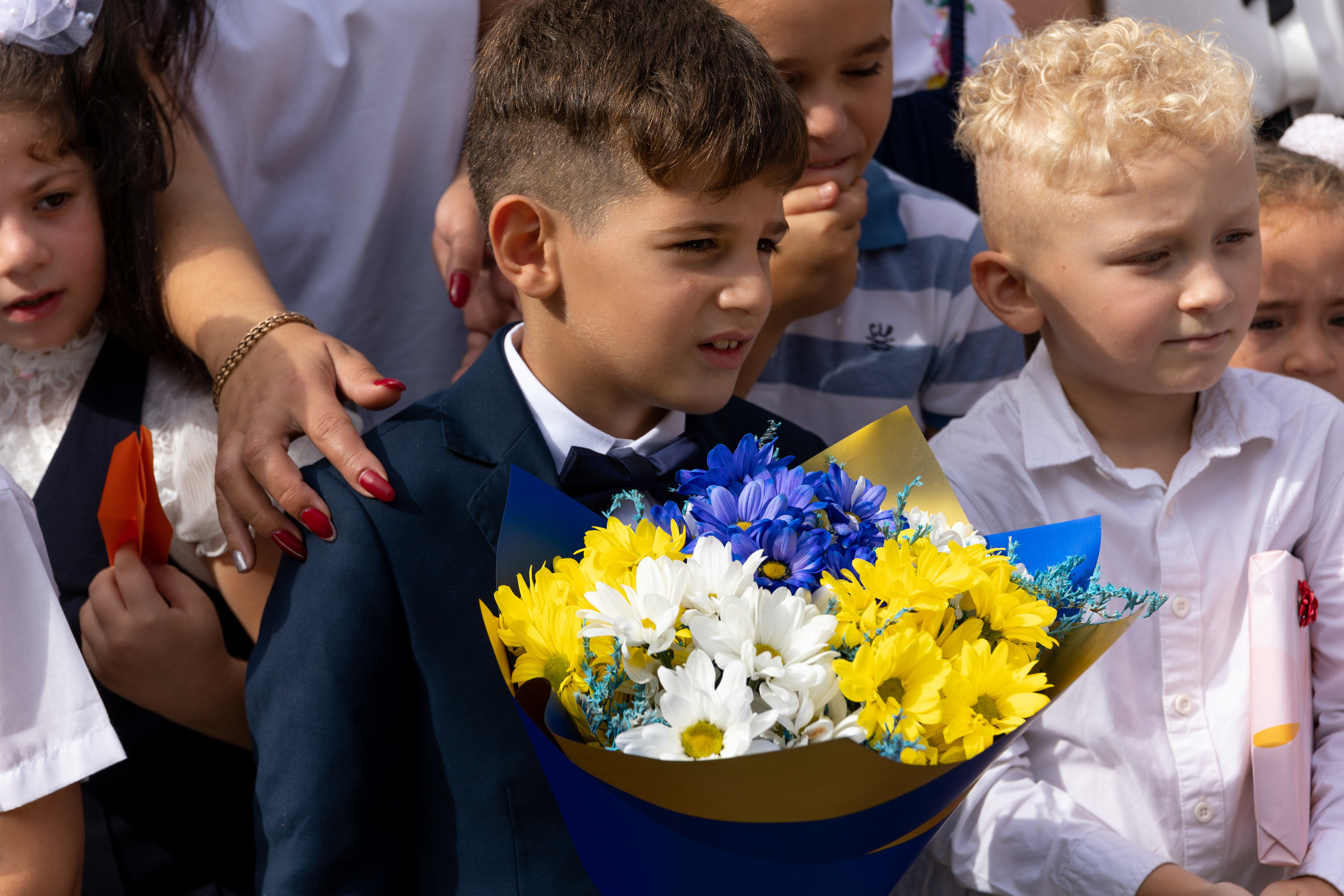  Портрет школьника для Выпускного Альбома, Владивосток, Идея для групповой фотографии, групповой снимок. школьная, фотосессия, выпускной, альбом, владивосток, приморский, край, современные, выпускные, альбомы, дальний, восток, портрет, школа, фотосессия, девушка, парень, ученик, школьник, фотограф, линейка, 1 сентября, 1 класс