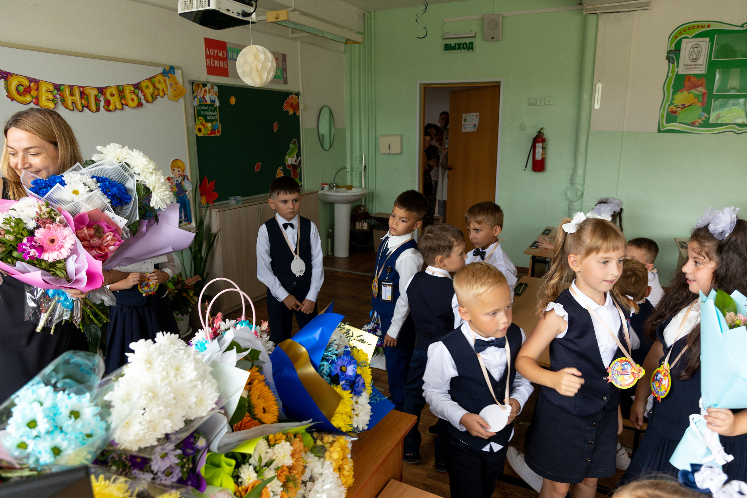  Портрет школьника для Выпускного Альбома, Владивосток, Идея для групповой фотографии, групповой снимок. школьная, фотосессия, выпускной, альбом, владивосток, приморский, край, современные, выпускные, альбомы, дальний, восток, портрет, школа, фотосессия, девушка, парень, ученик, школьник, фотограф, линейка, 1 сентября, 1 класс