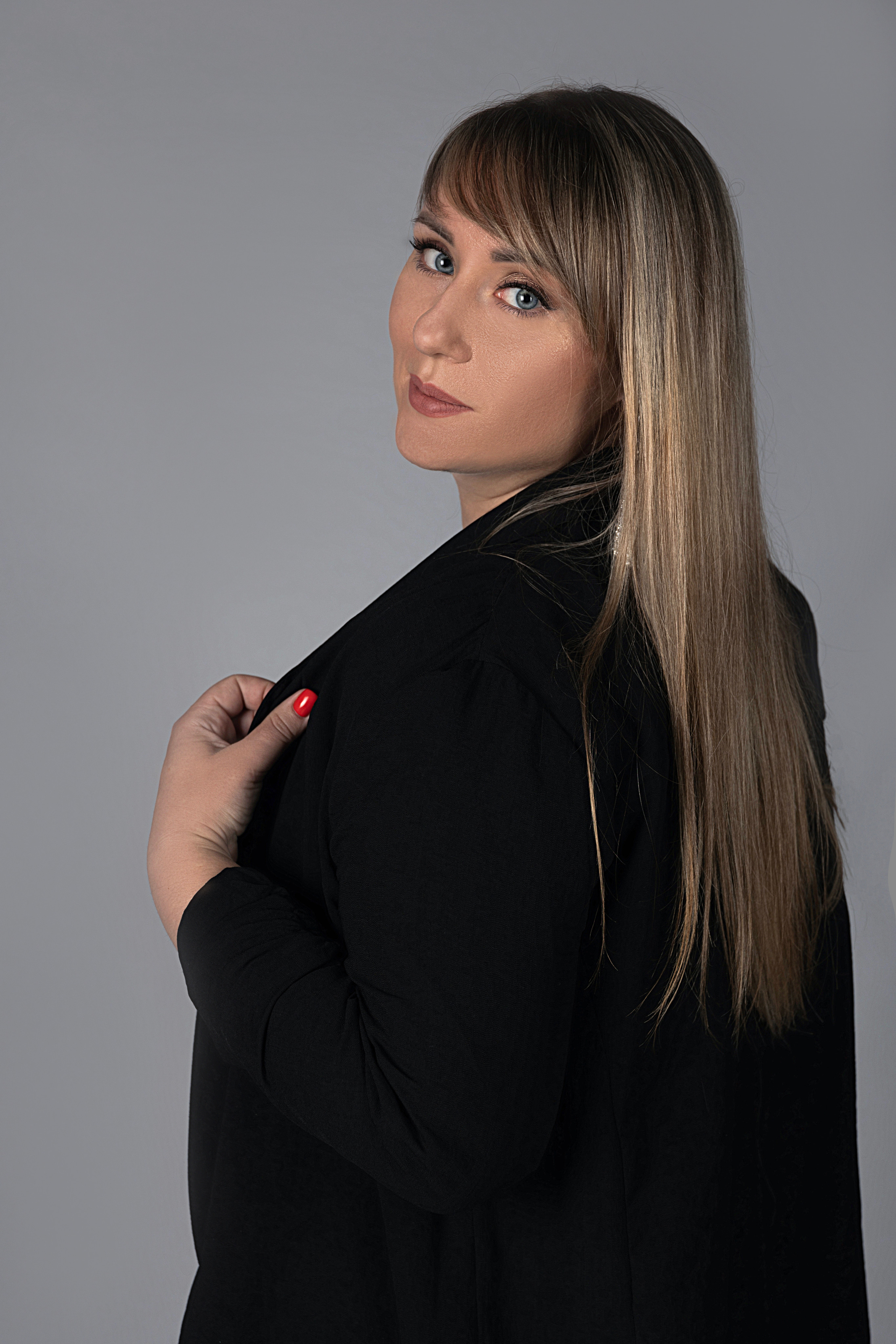 Контент съемка в фотостудии Don't Sleep Studio. Выпускные альбомы во Владивостоке