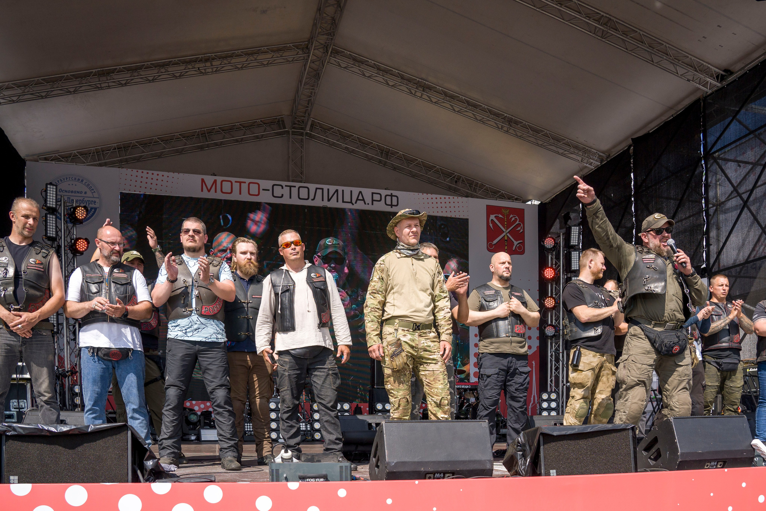 Городские мероприятия. Фотограф в Санкт-Петербурге. Репортажная и все съёмки для бизнеса