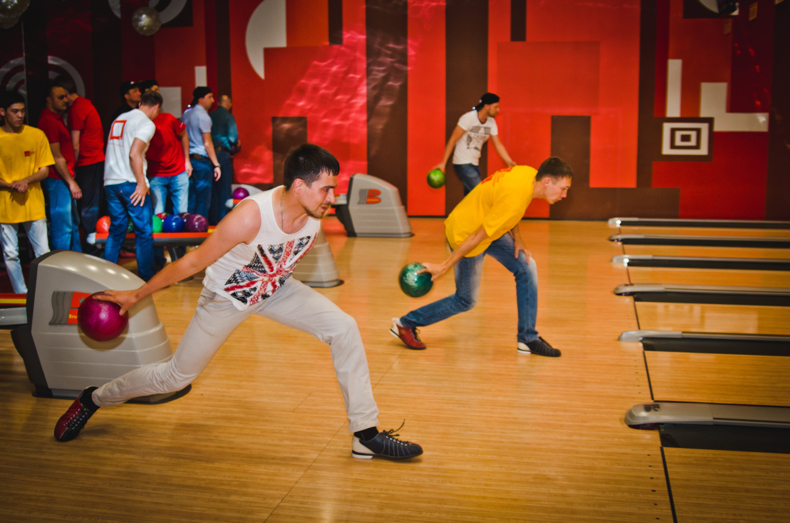 Копоратив.МТС-Теле2-Ростелеком.Боулинг. Свадебный и семейный фотограф Денис Лукьянов в Краснодаре, Краснодарском крае и Республике Крым