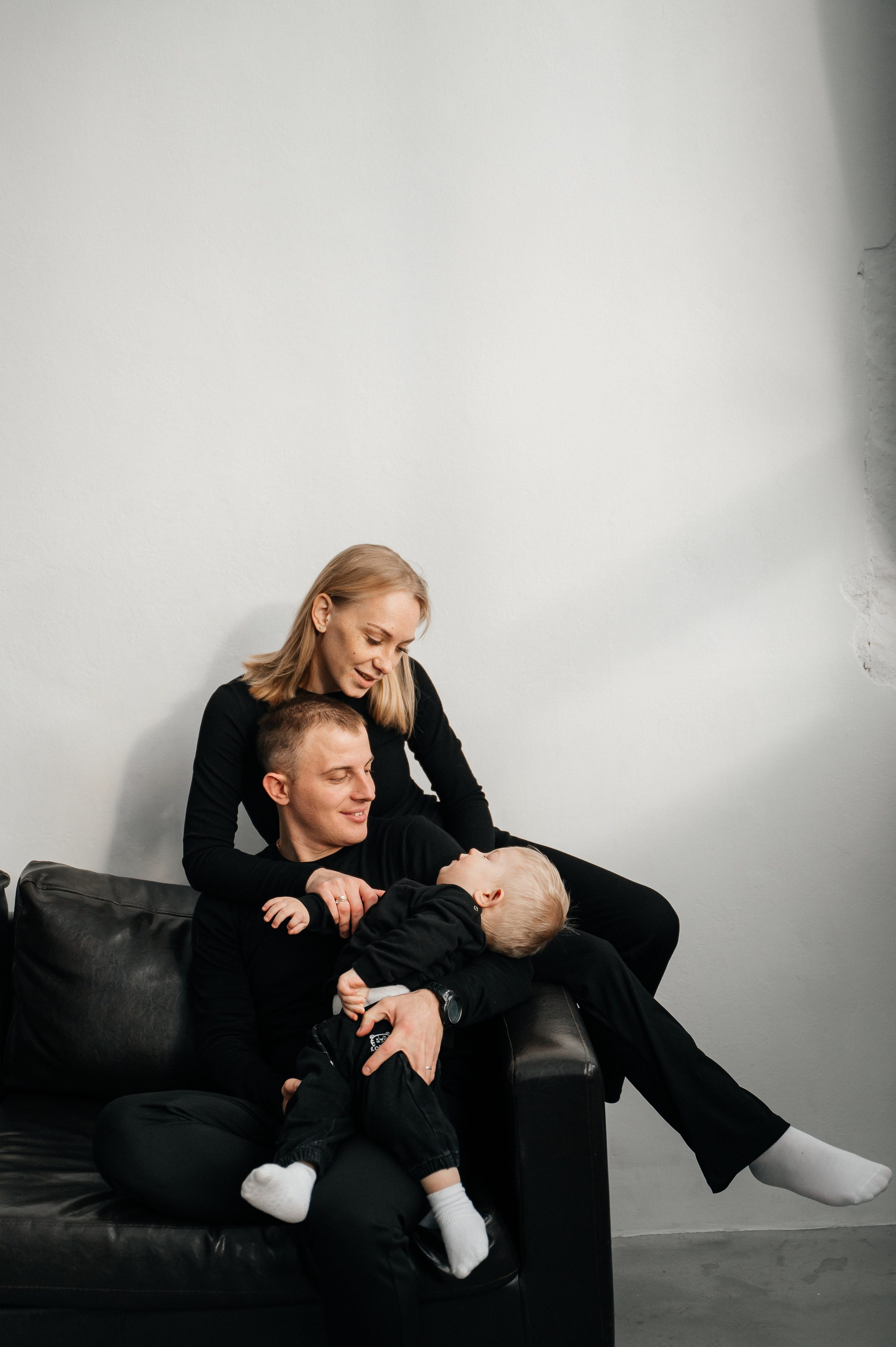 Ваня, Кристина и Мирон. Свадебный и семейный фотограф в городе Смоленске