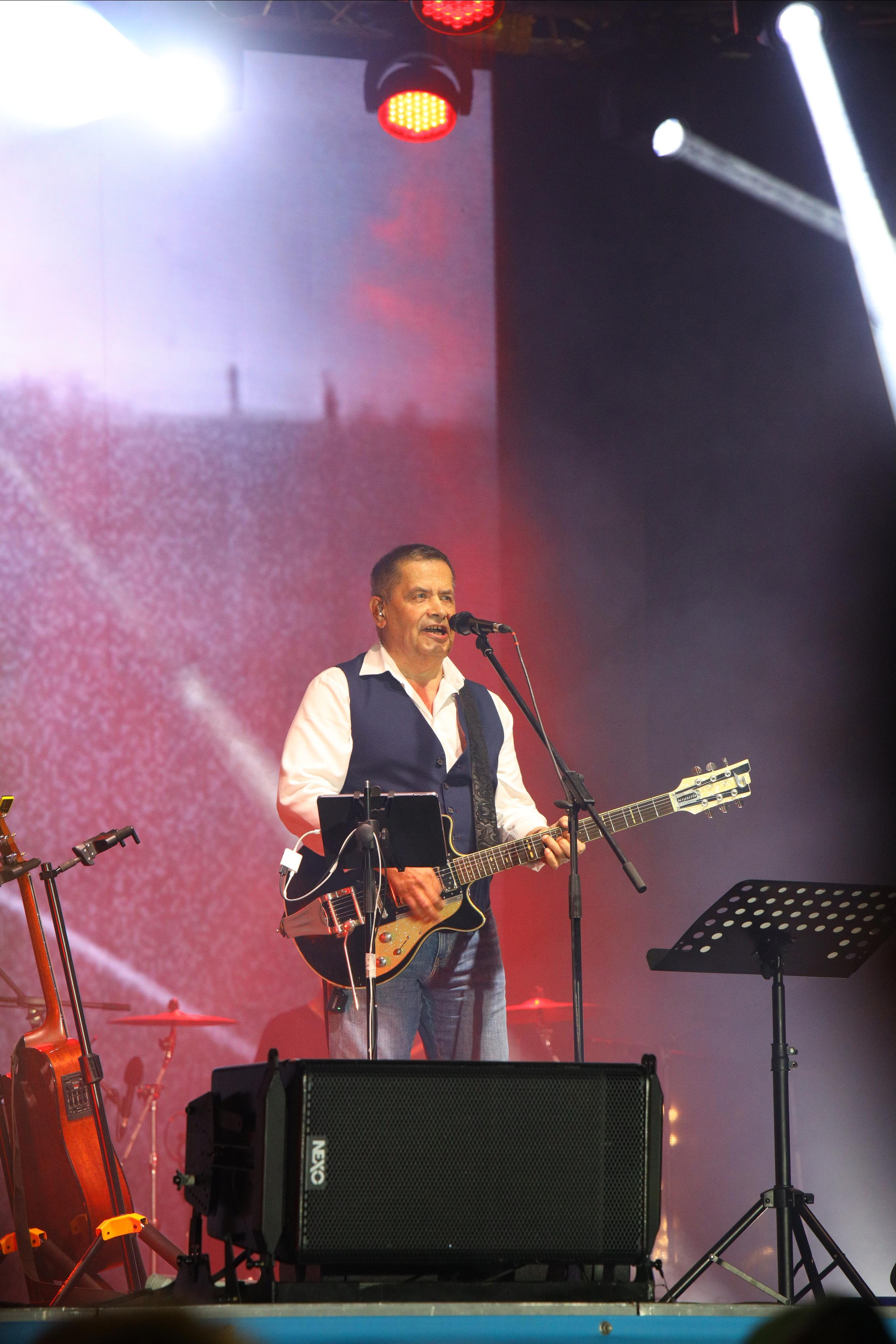 Хороша Родная. Концерт Николая Расторгуева и группы «ЛЮБЭ». Фотограф в Туле Крупский АнДРей. Фотостудия «КАДР71» в Туле