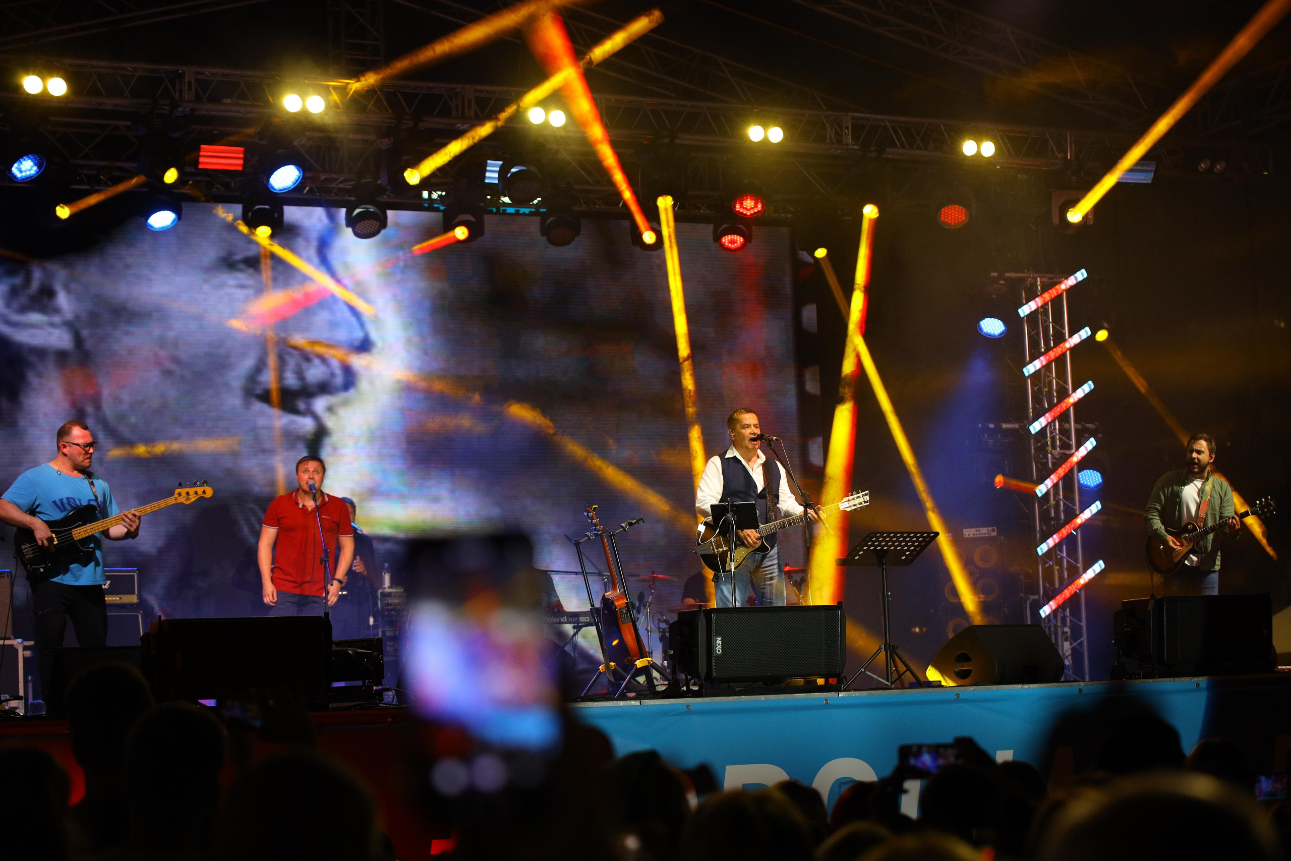 Хороша Родная. Концерт Николая Расторгуева и группы «ЛЮБЭ». Фотограф в Туле Крупский АнДРей. Фотостудия «КАДР71» в Туле