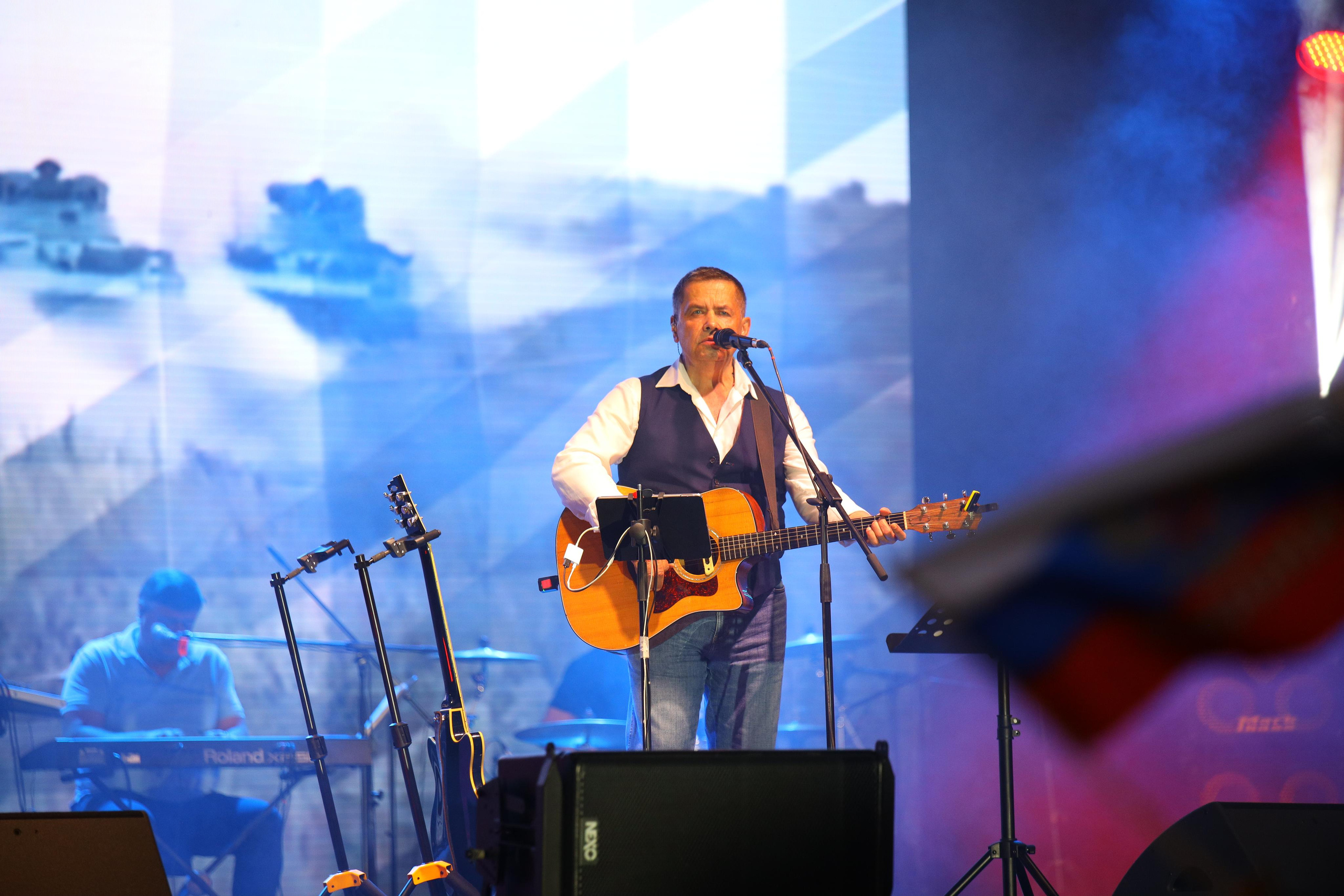 Хороша Родная. Концерт Николая Расторгуева и группы «ЛЮБЭ». Фотограф в Туле Крупский АнДРей. Фотостудия «КАДР71» в Туле