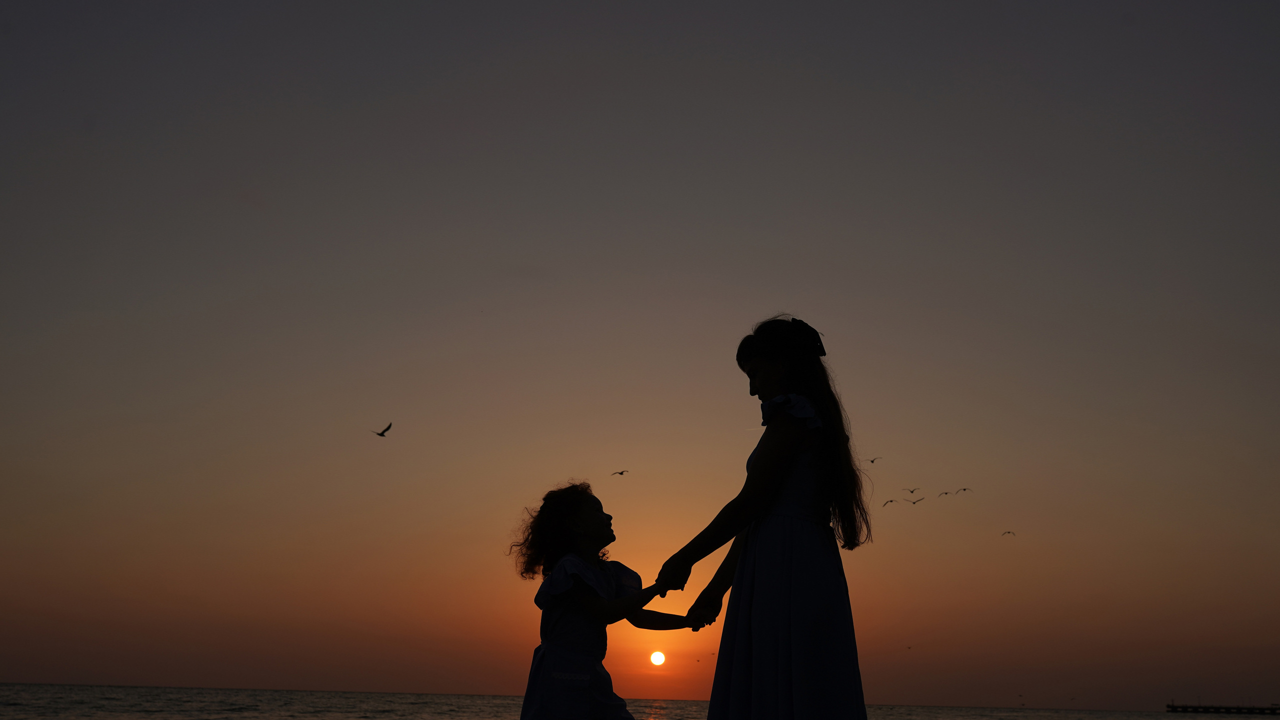 Старая Гагра. Абхазия. Милана Довгаль - семейный фотограф и видеограф  в Адлере и Сочи