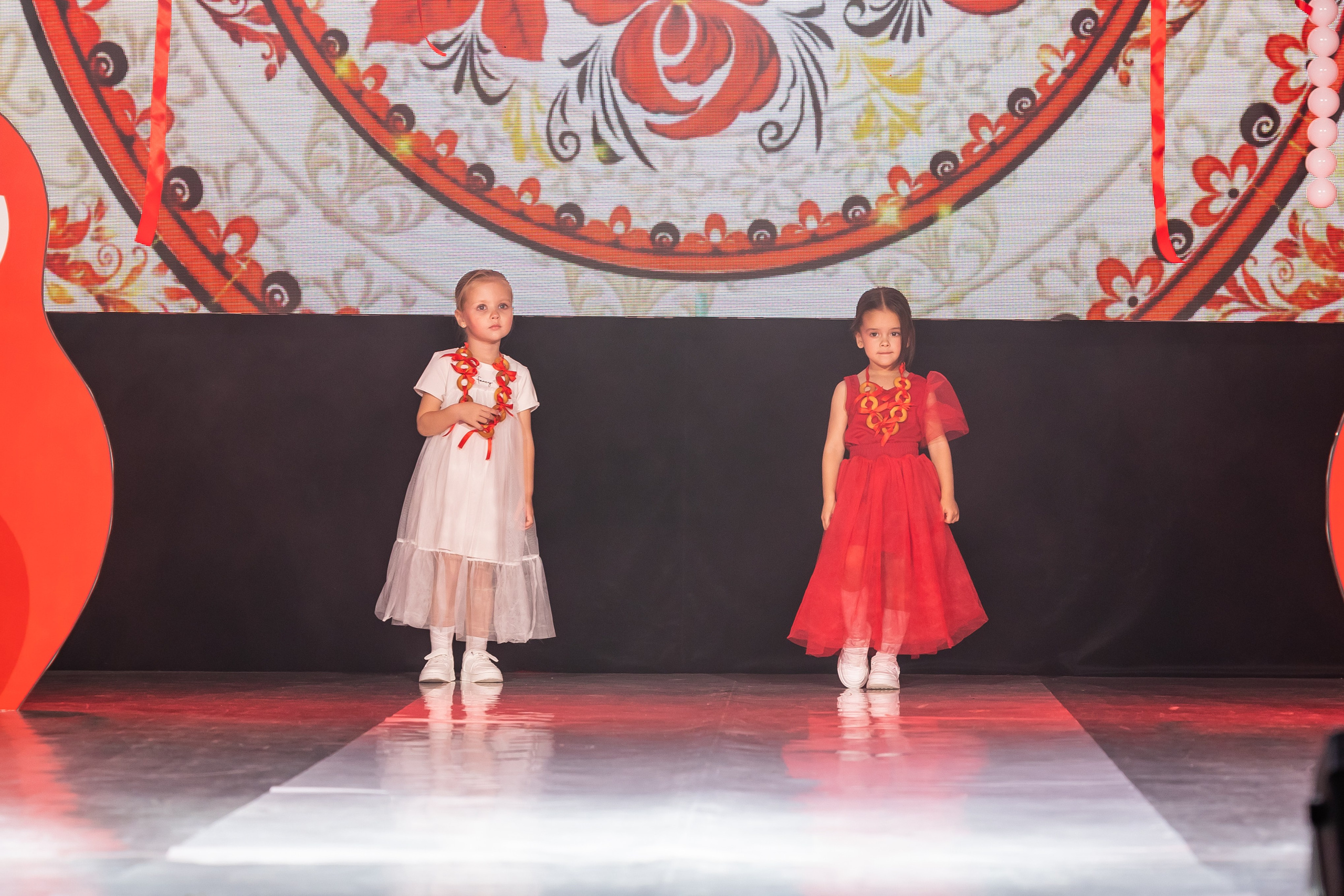 Показ Happy Kids. Выпускные альбомы во Владивостоке