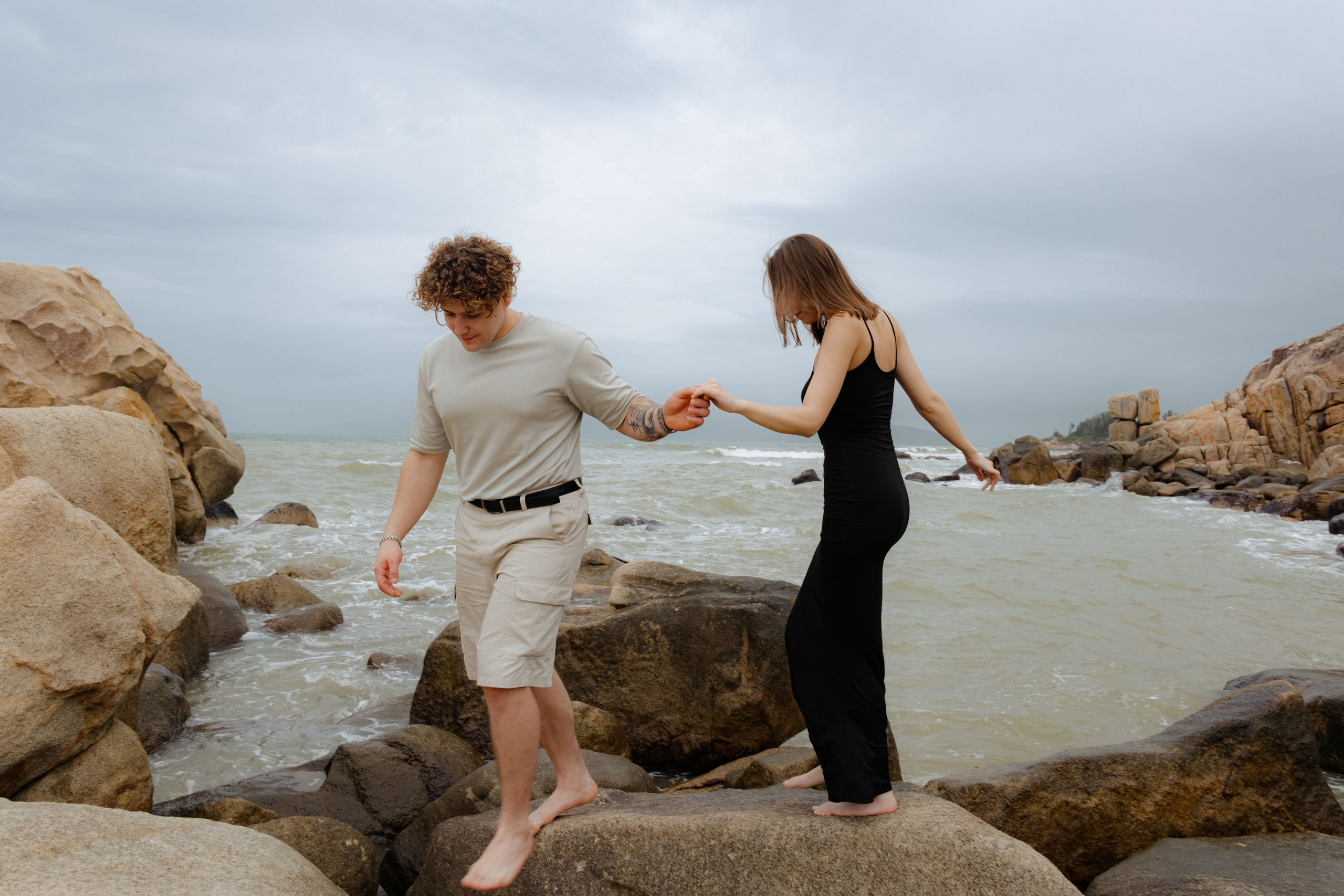 Tatiana and Denis. Rock Garden. Portrait photographer Nha Trang | Julia Meshanina