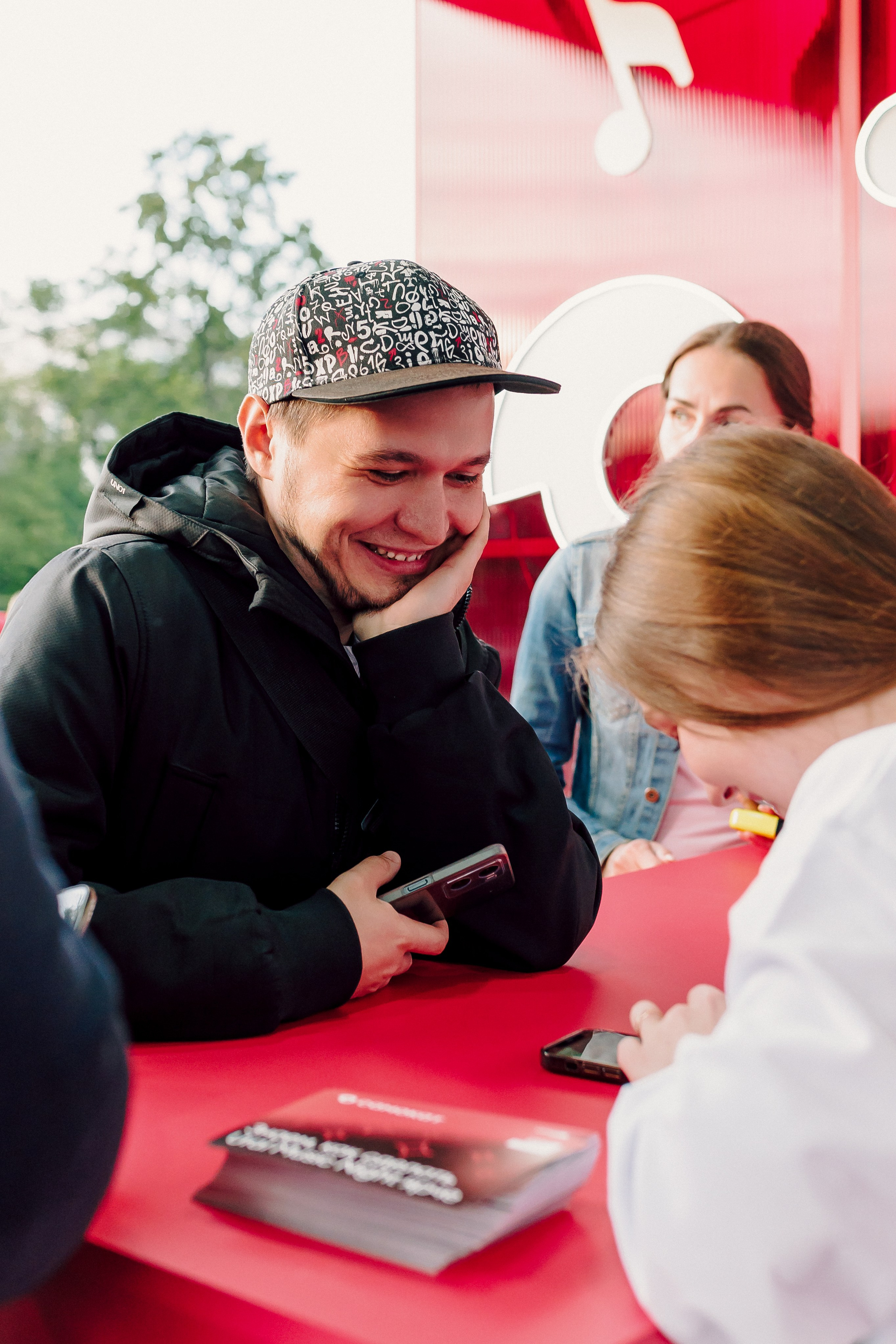 Массовые мероприятия на открытом воздухе. Лёшка Варзегов — фотограф