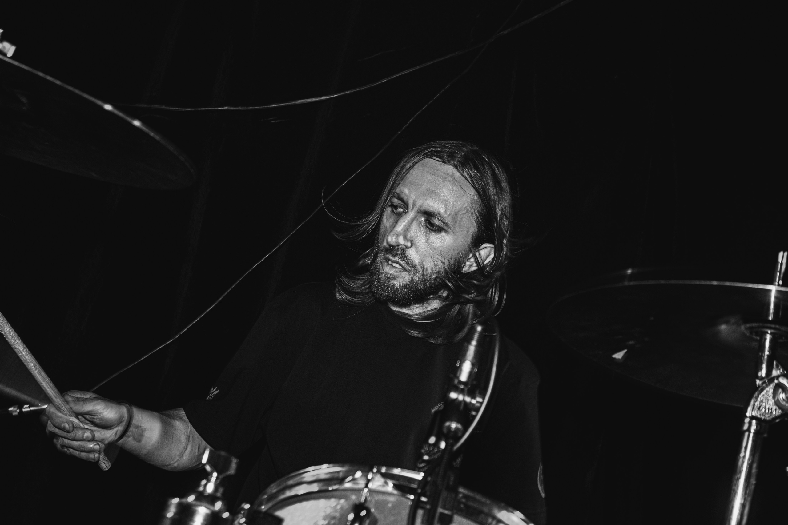 Laugar & Шумы Штормовых Широт & Пожары На Дальнем Севере 11.10.2025. Репортажный фотограф в Москве Legiodot