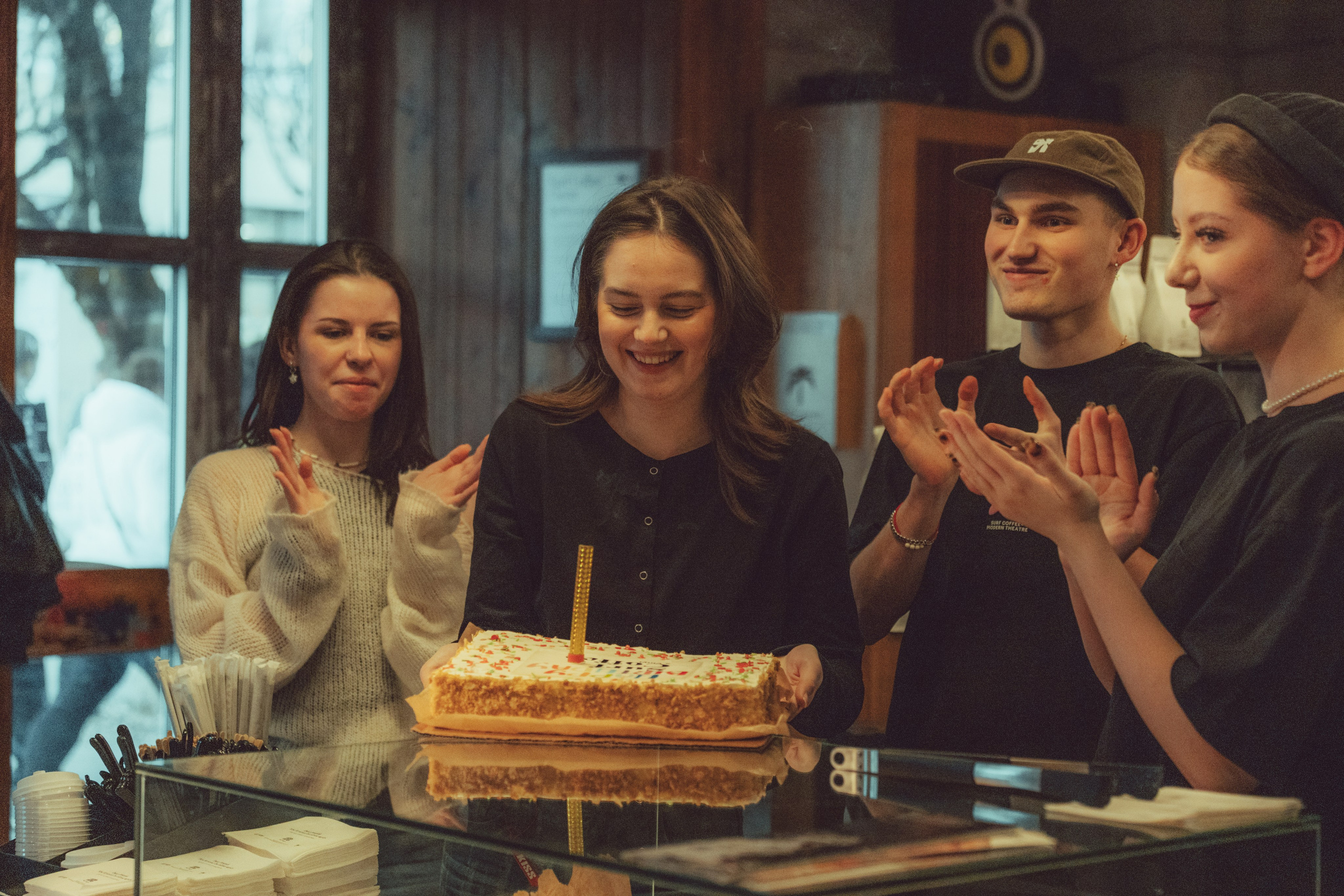 День рождения Surf x Vinyl — Смоленск 22.03.2025. KiPPER Gallery — Фотограф