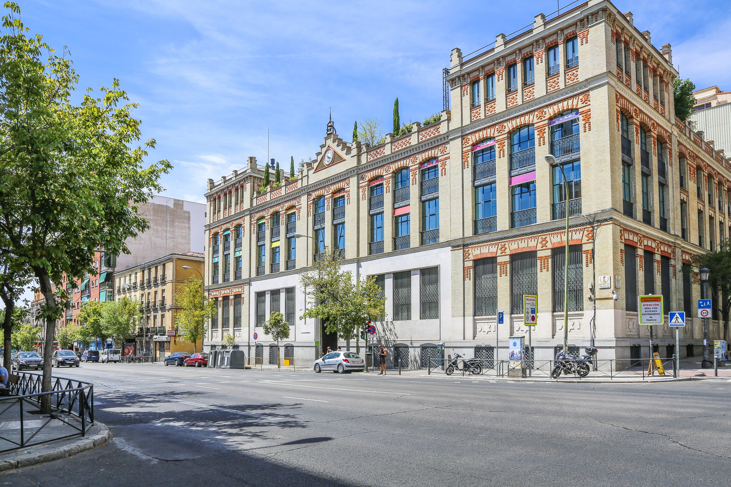 Испания: архитектурный облик Мадрида. Дарья Письменюк / Darya Leitstern — фотограф, музыкант, журналист, путешественник