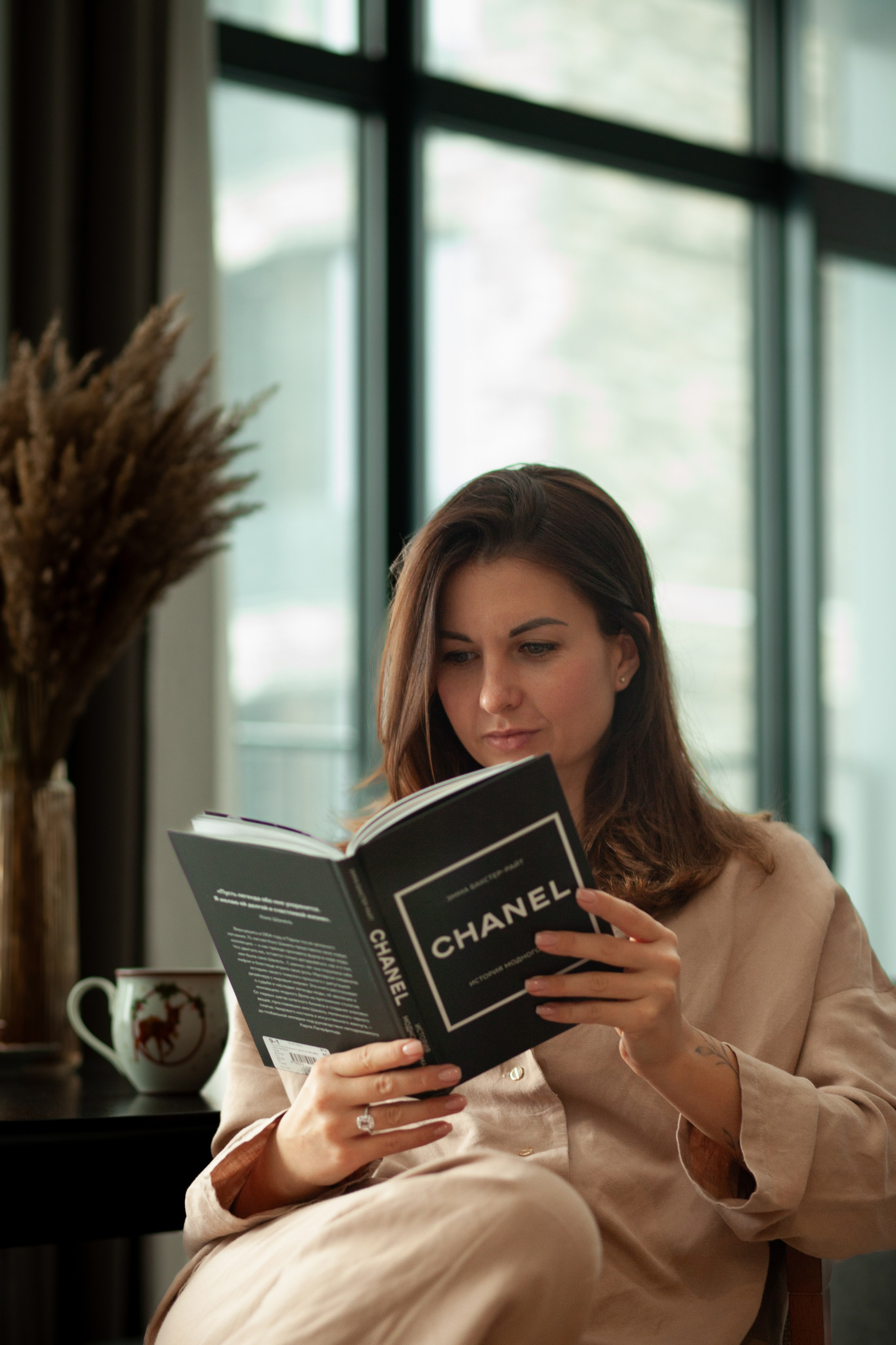 Марина и Летюша — фотосессия в домашнем стиле. Анастасия, Фотограф женского портрета и беременности в стиле vogue