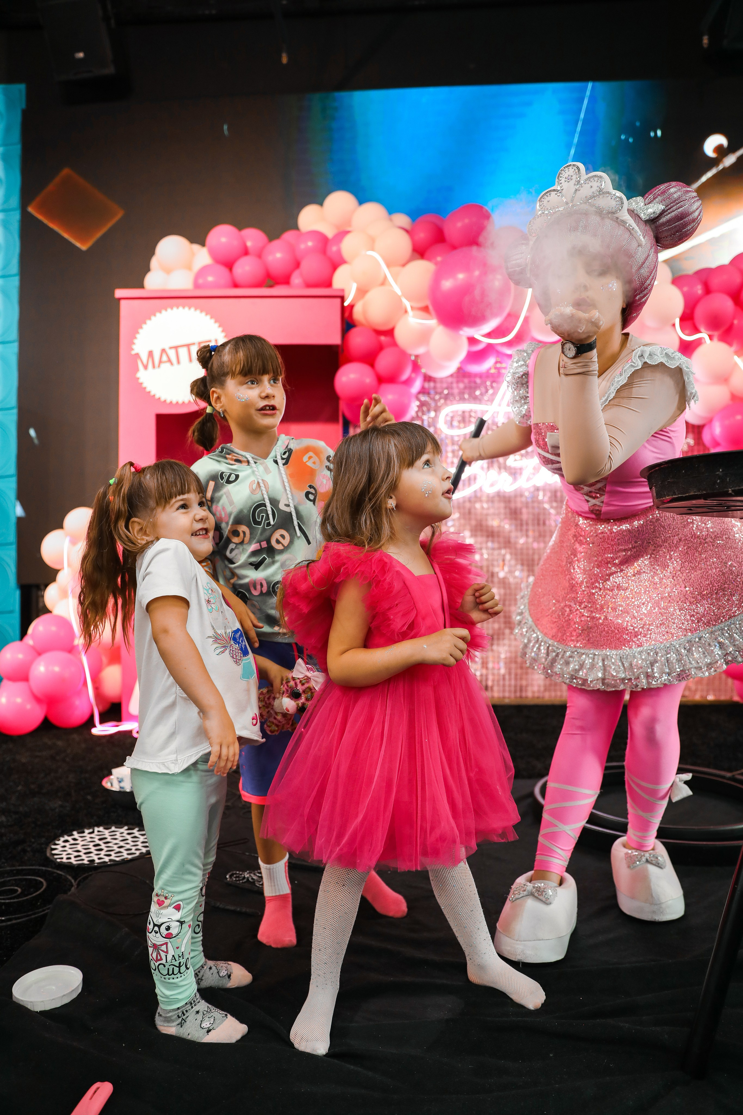 ДЕТСКИЕ МЕРОПРИЯТИЯ. Photographer Viktoriya Markushina «My world throug»