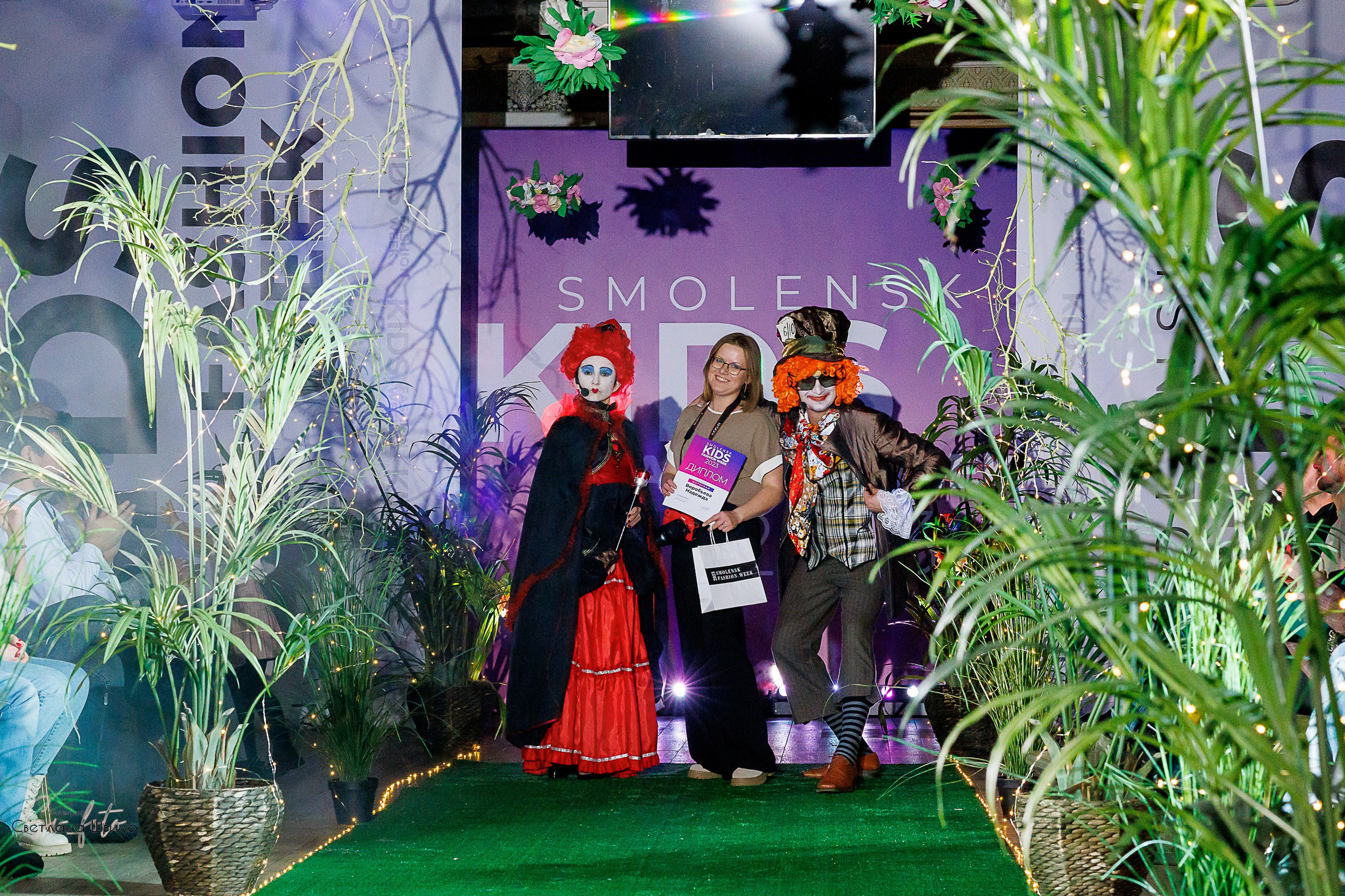Smolensk Fashion Week_показы_ДЕНЬ 3_ФИНАЛ_Алиса в стране чудес. Главная