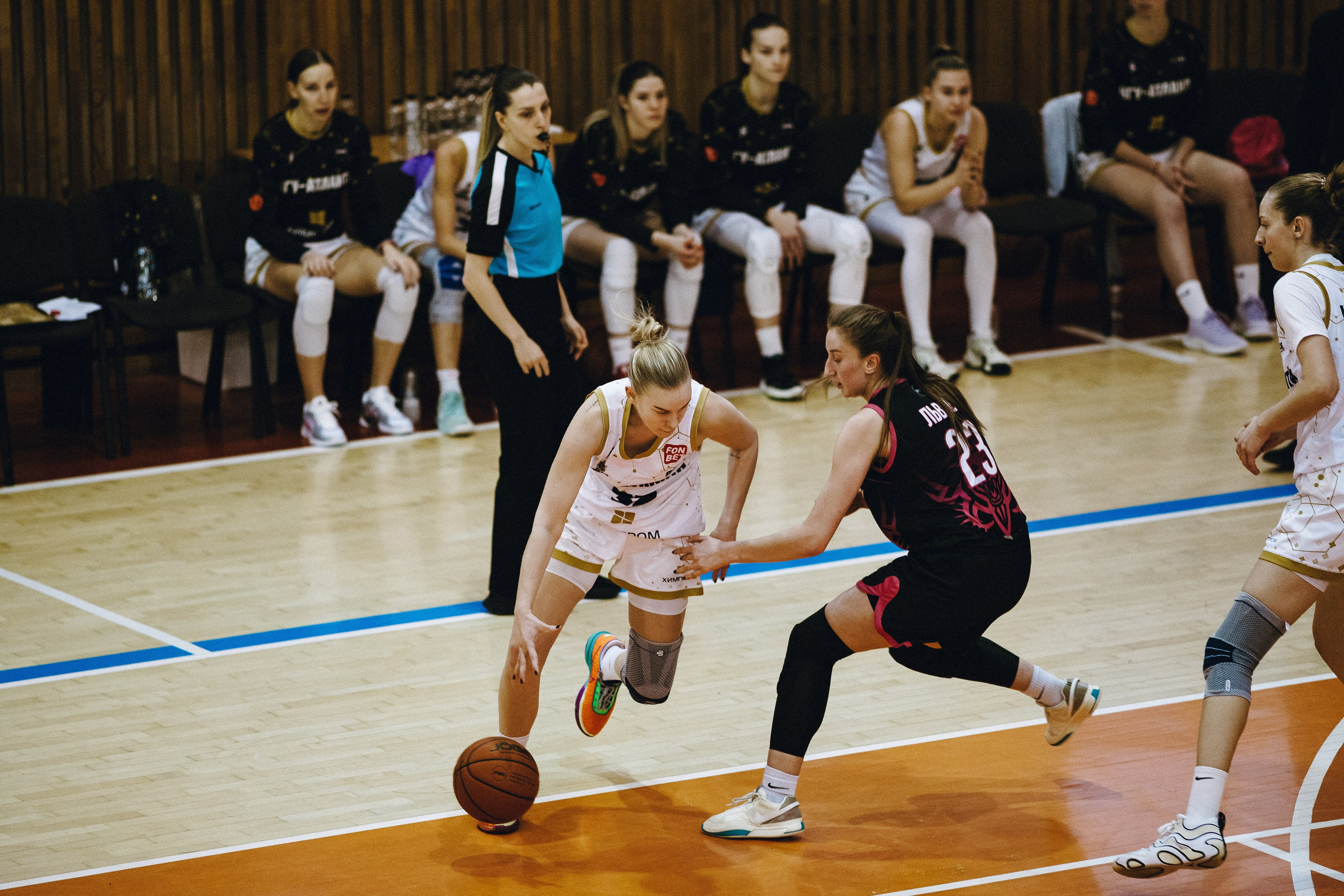 ЧГУ-Атланта — Ростов-ЮФУ / 2 игра. Фотография