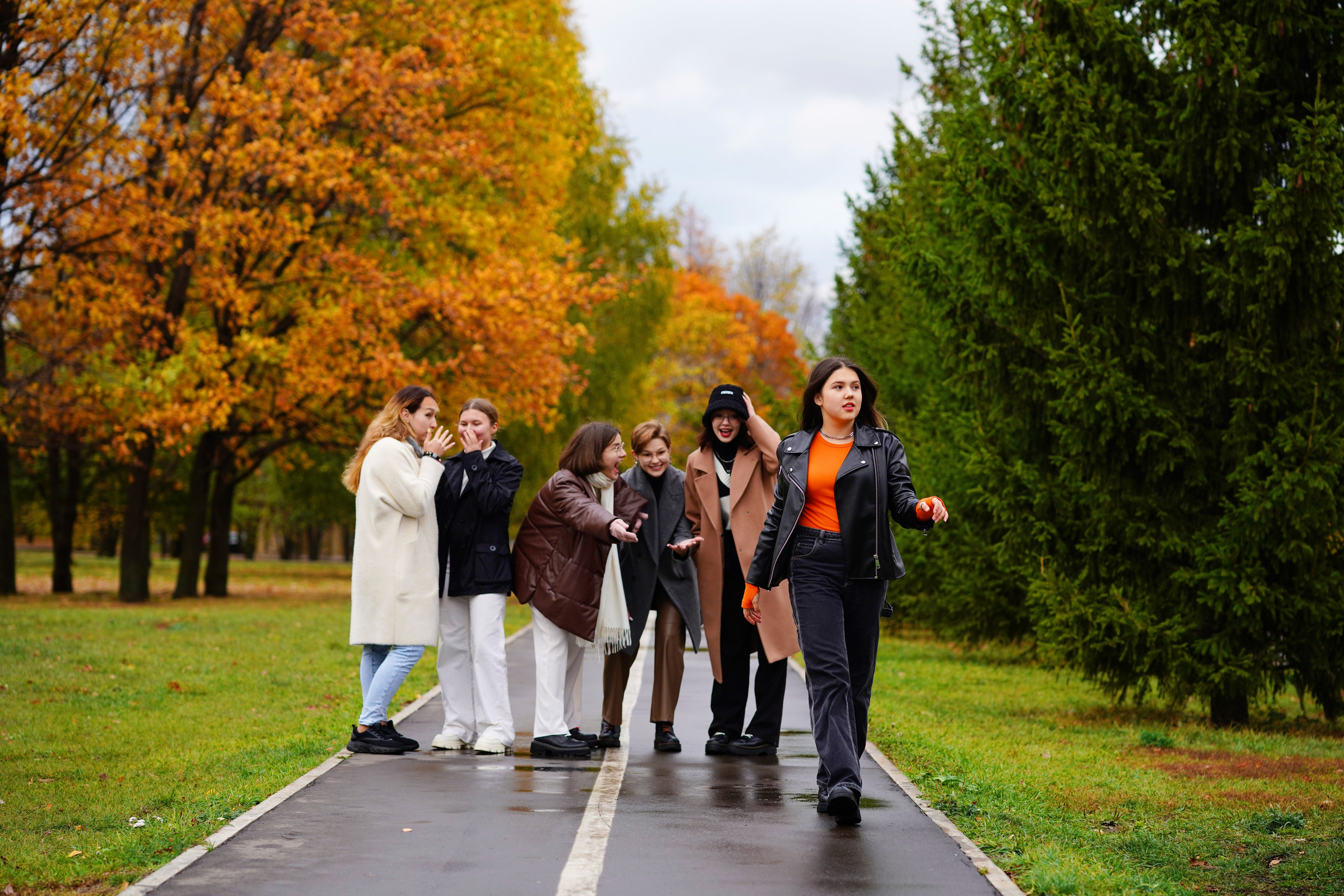 Осень 9,11 класс. Современные выпускные альбомы. Мы делаем не просто альбомы, а стильные фотокниги
