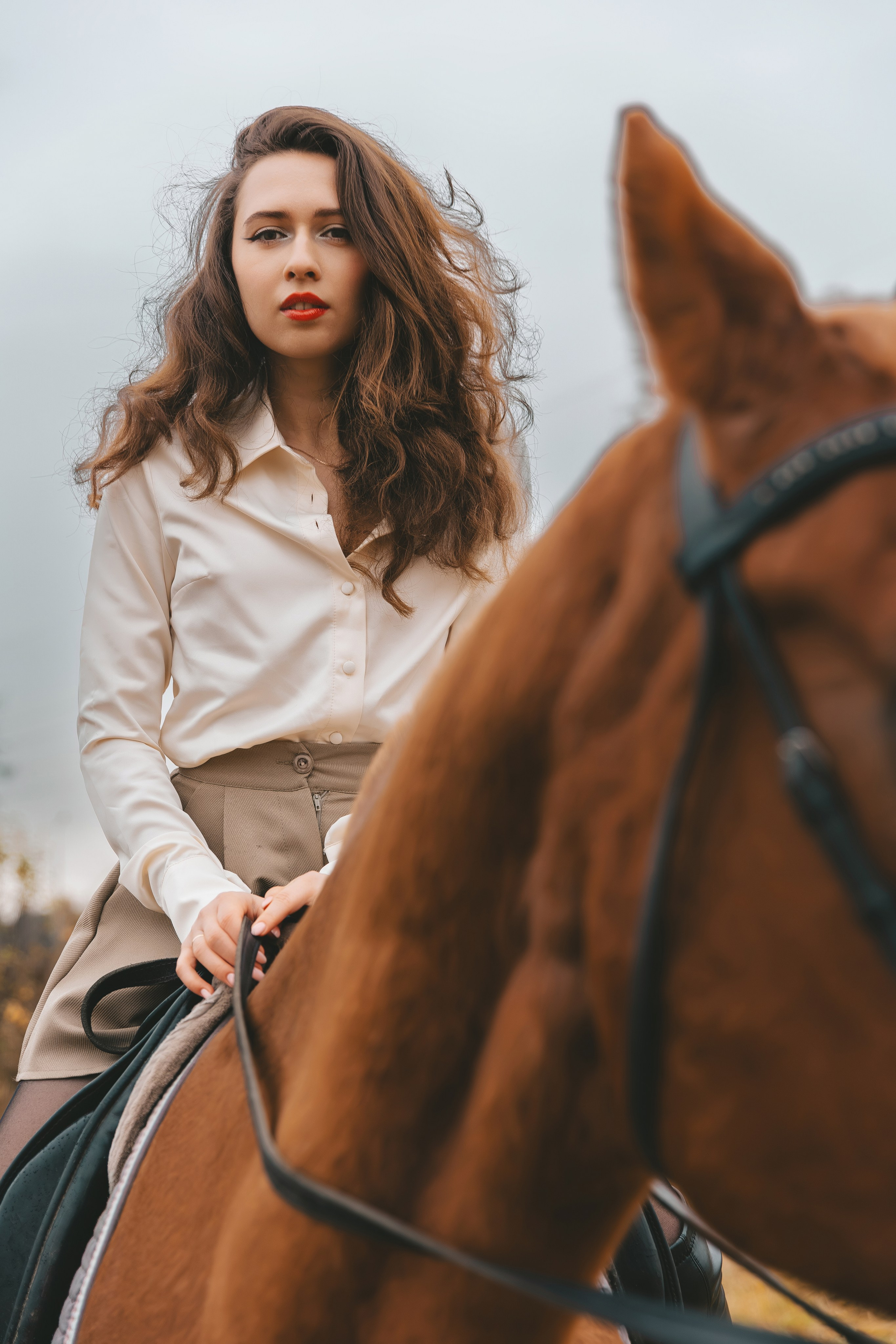 Женский портрет с лошадью. Семейный и женский фотограф в Москве Надежда Воробьева
