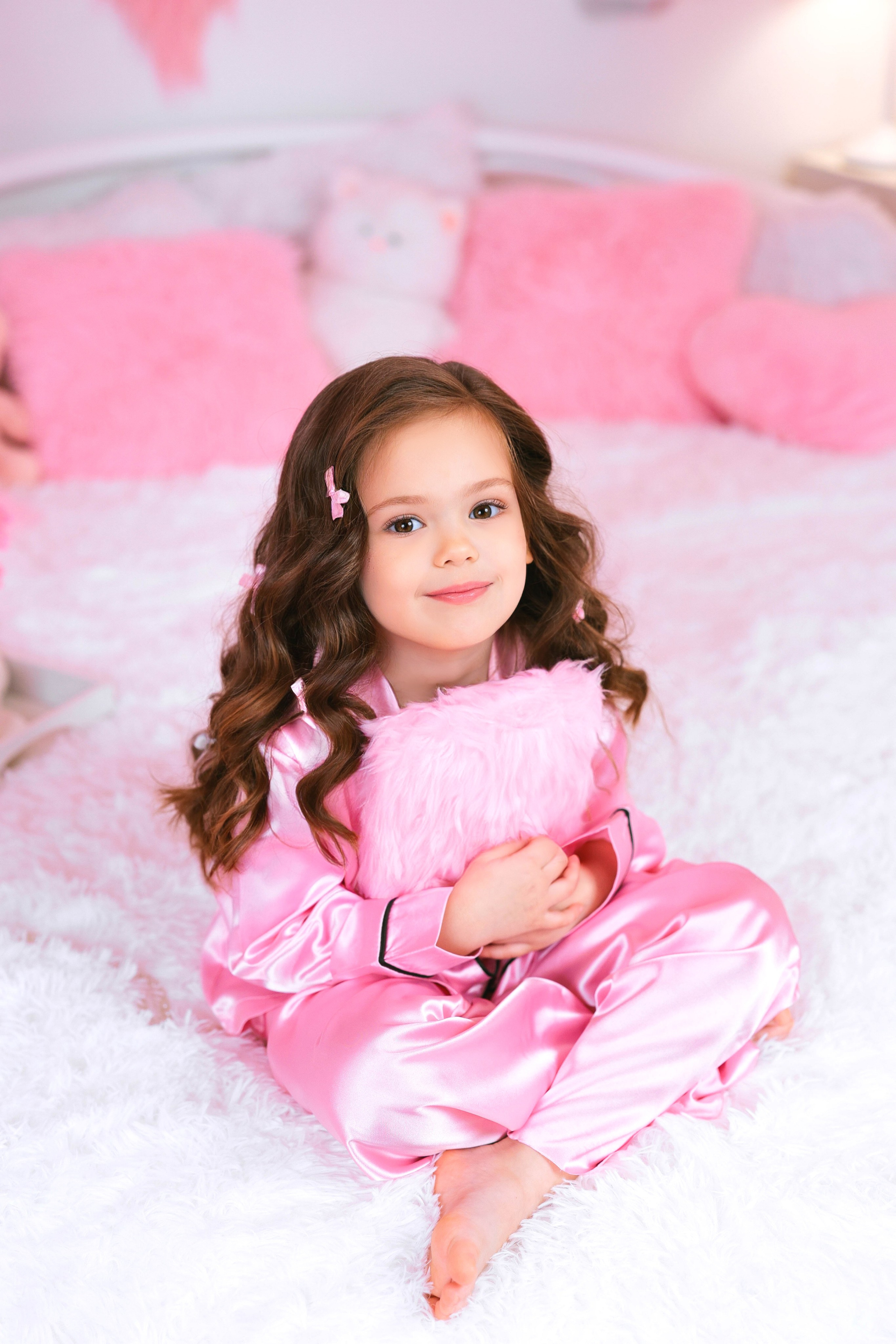 РОЗОВАЯ КОМНАТА