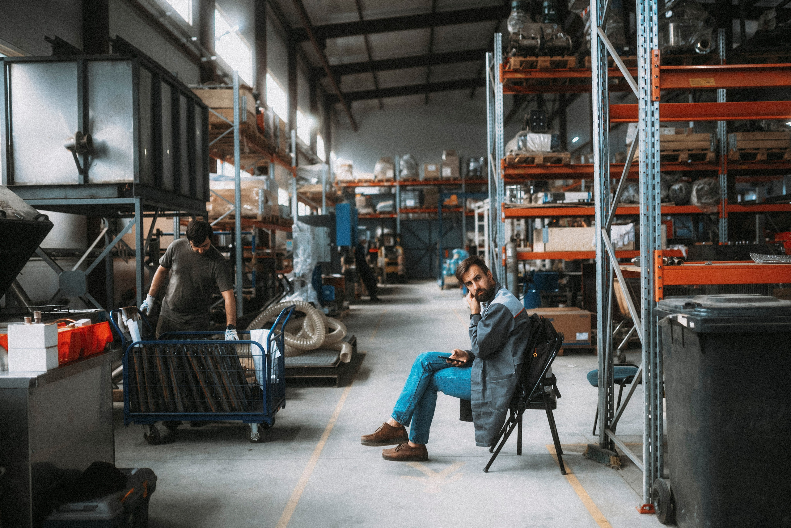 2024. Стрит-фотография, полная абсурда, идиотизма и красоты