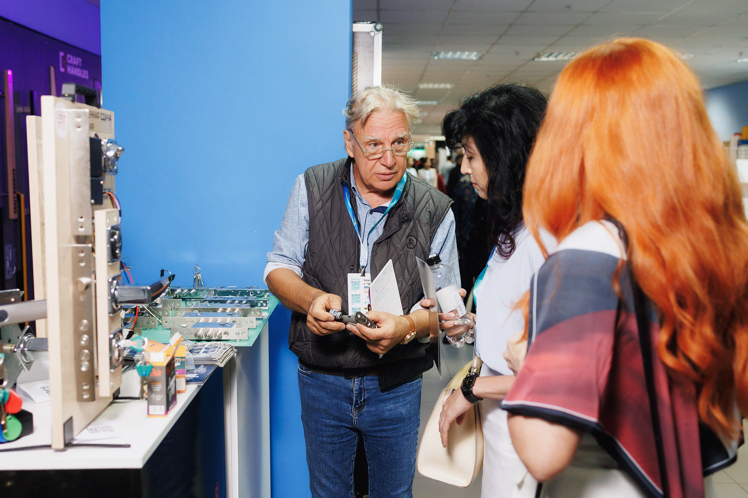 Репортажная съемка форума «Двери Росси-2025» в Чебоксарах. Портретный и репортажный фотограф в Чебоксарах Андриян Чаркин