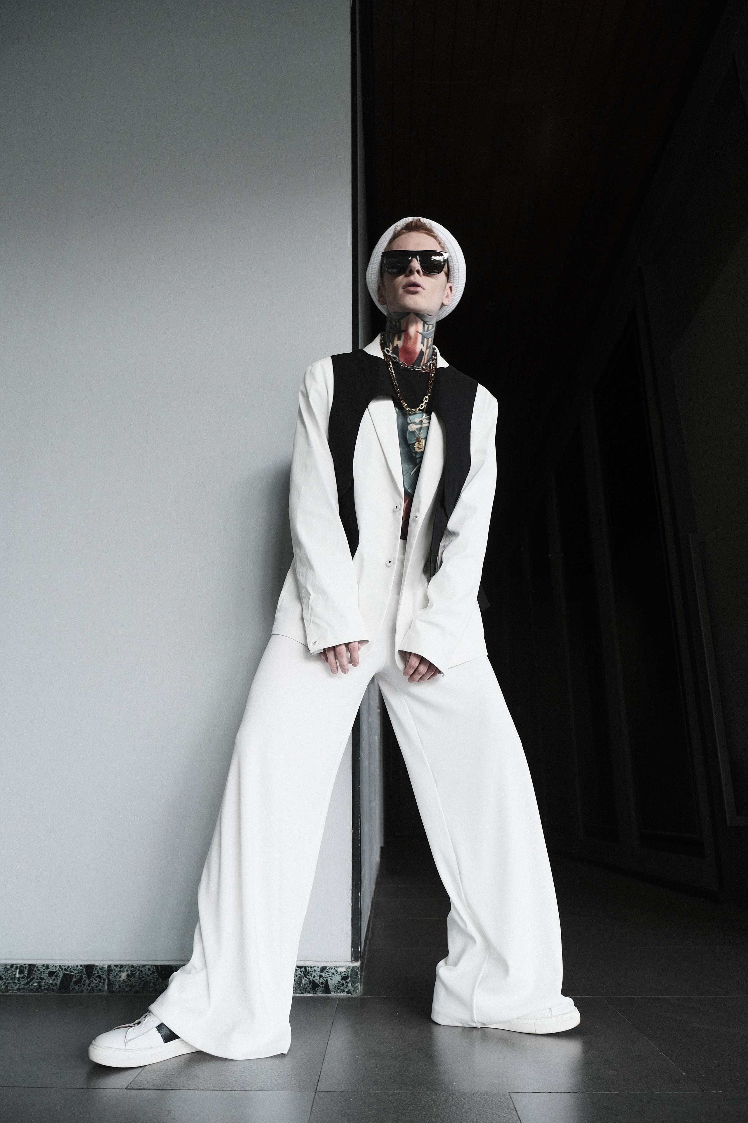 Мужские съемки разное. Профессиональный фотограф в Москве Павел Жданов