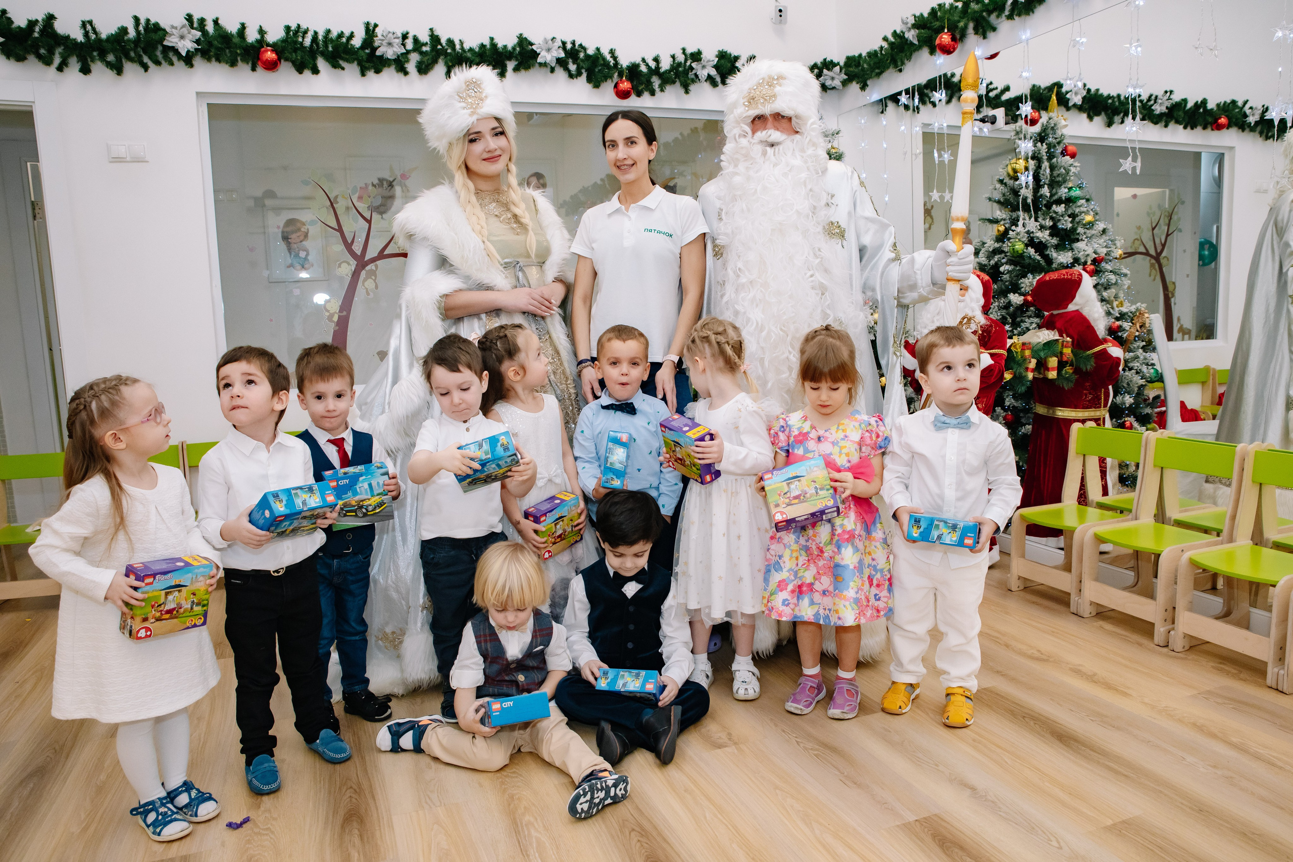 Новогодний утренник в саду Пятачок. Фотограф в Москве Яна Полосина
