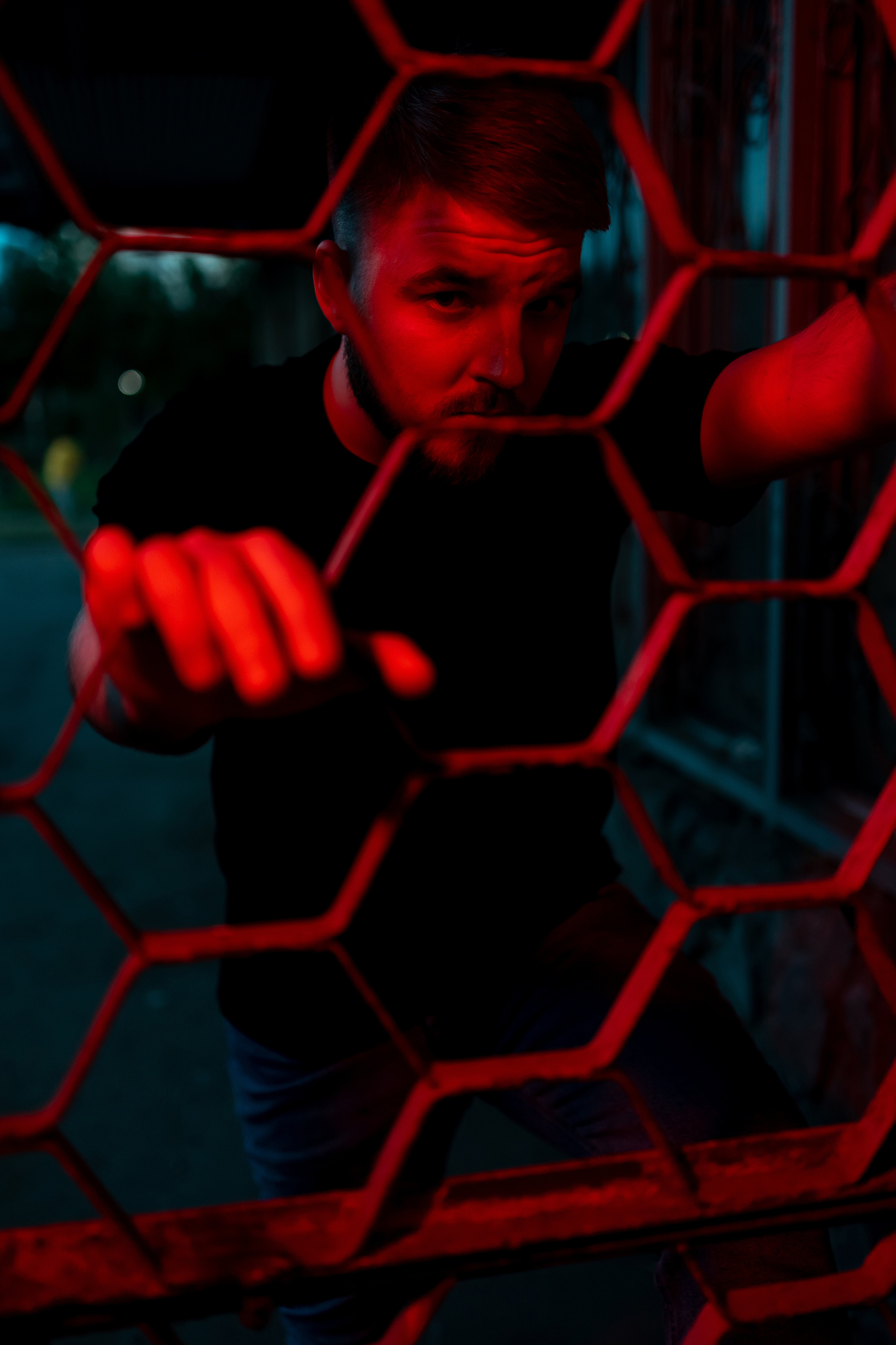 В ночном городе. Портретный фотограф