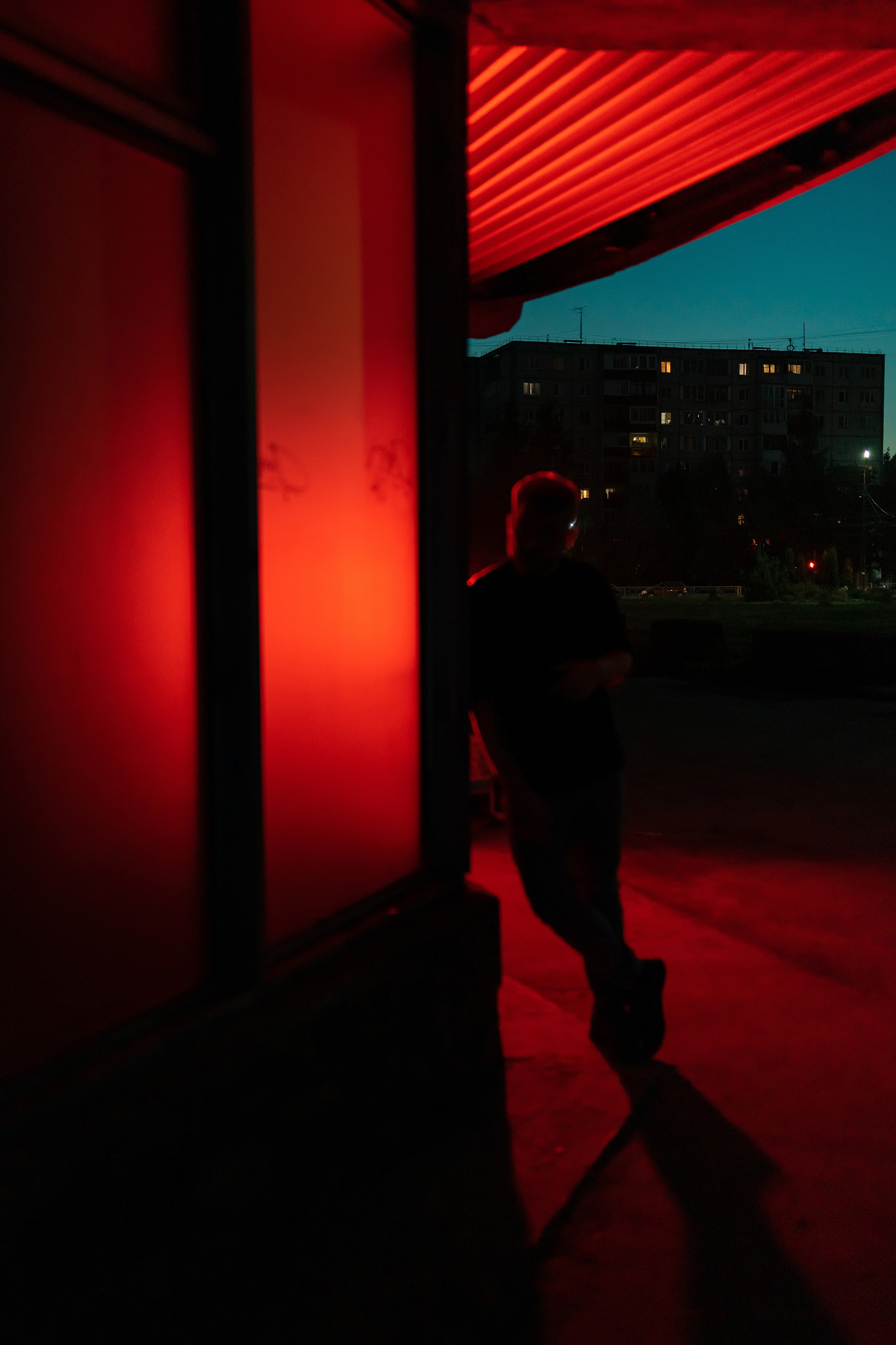 В ночном городе. Портретный фотограф