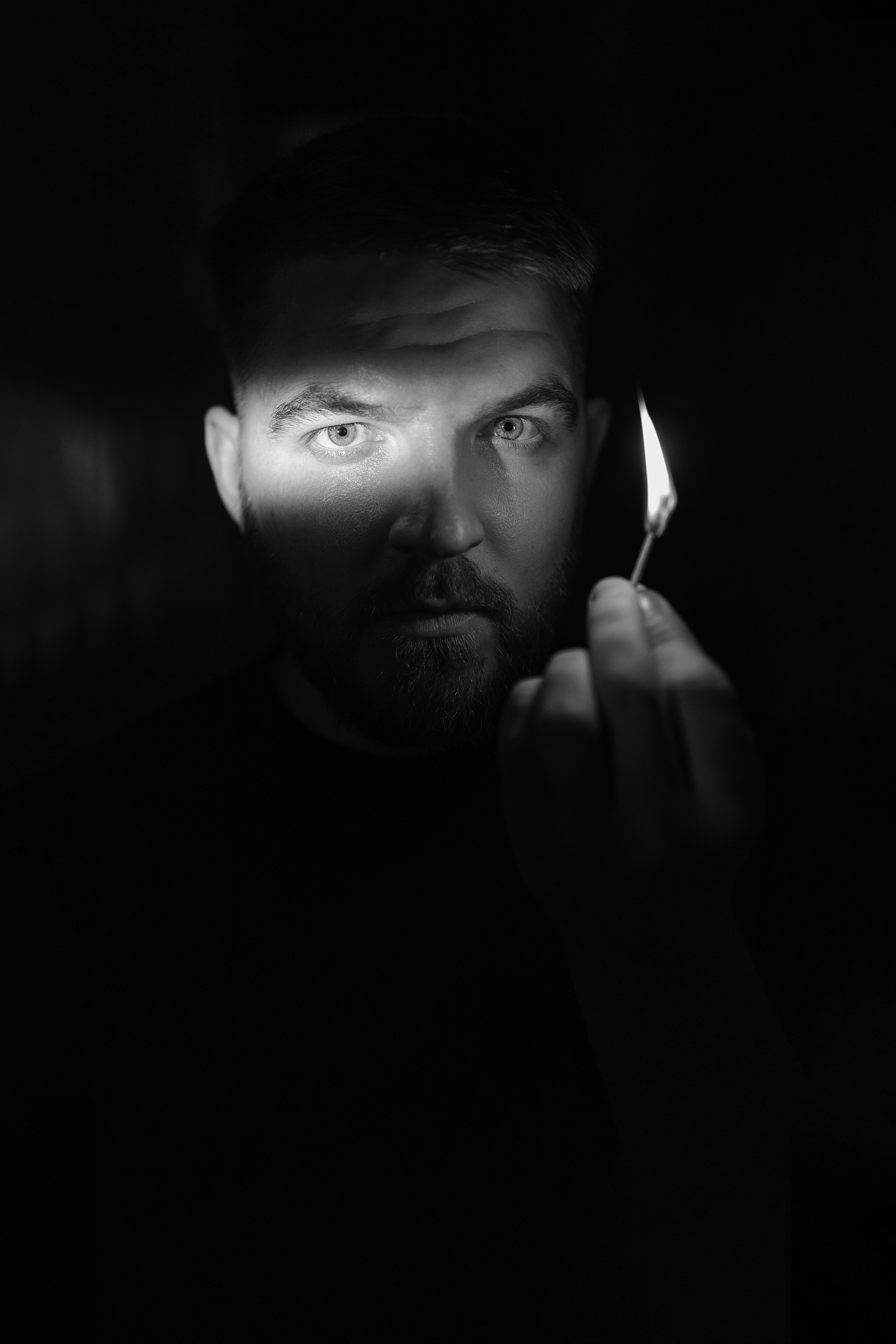 В ночном городе. Портретный фотограф