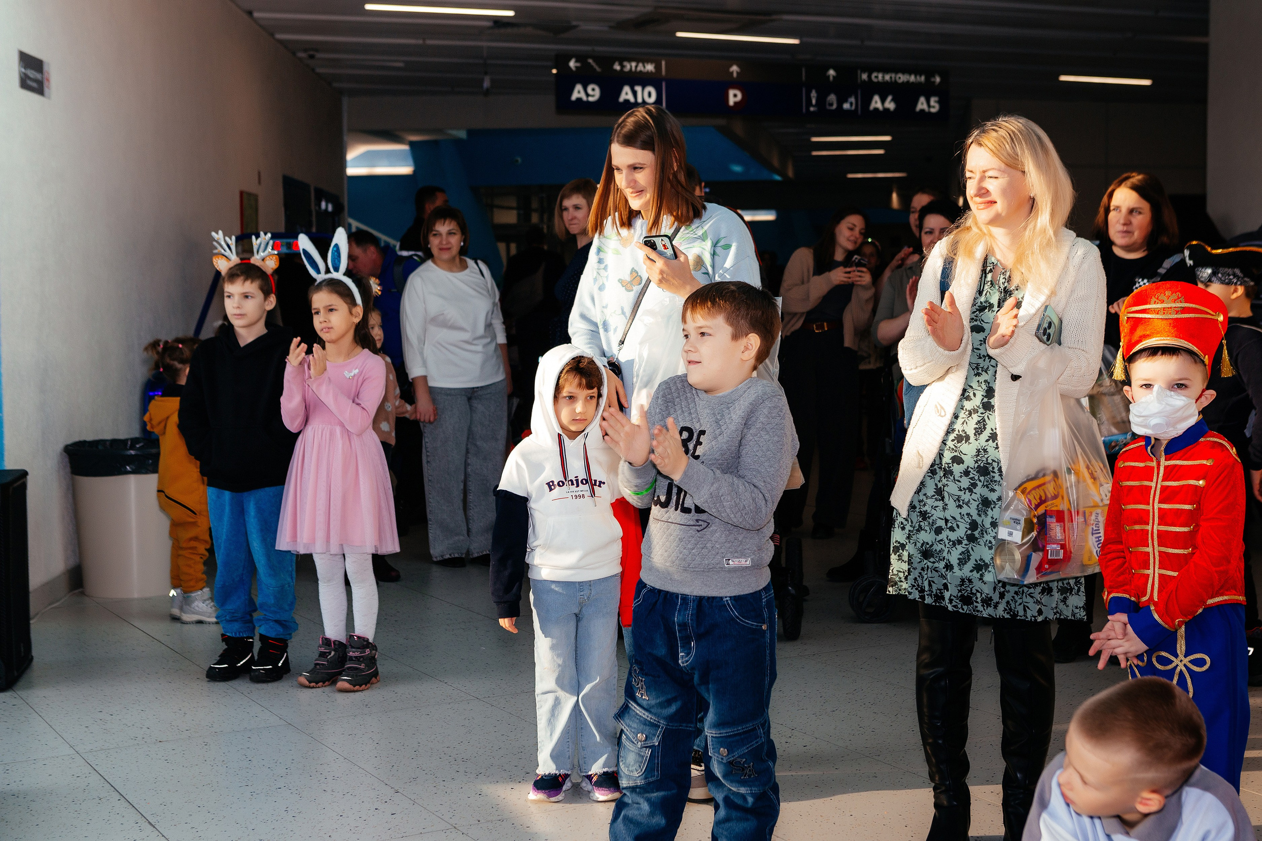 Благотворительный НГ. Фонд Завтра. Контент фотограф, съемка для маркетплейсов, фуд съемка и репортажи в Новосибирске Ралия Галеева