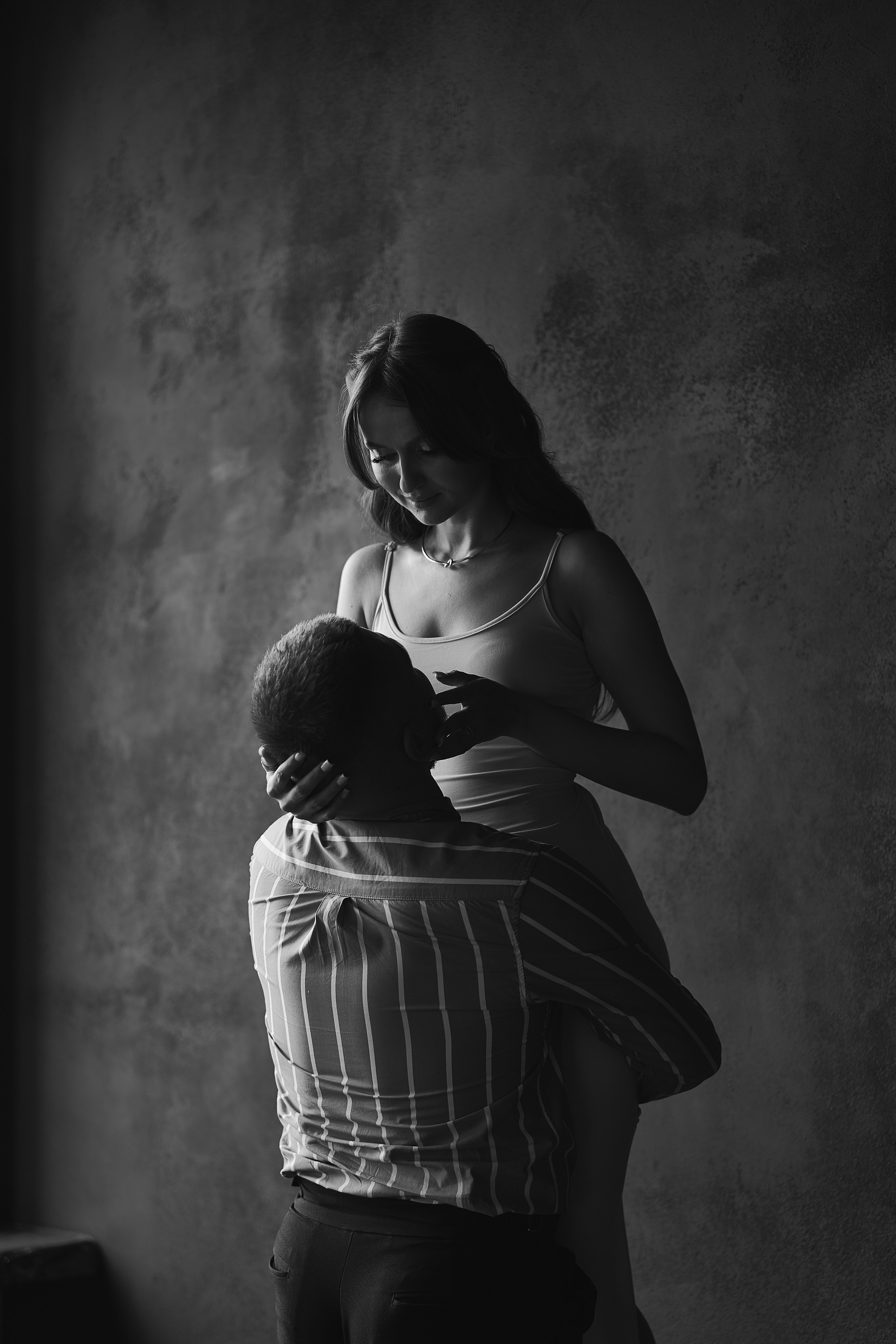 Фотосессия влюбленные в студии. Фотограф Екатеринбург Кокшарова Александра