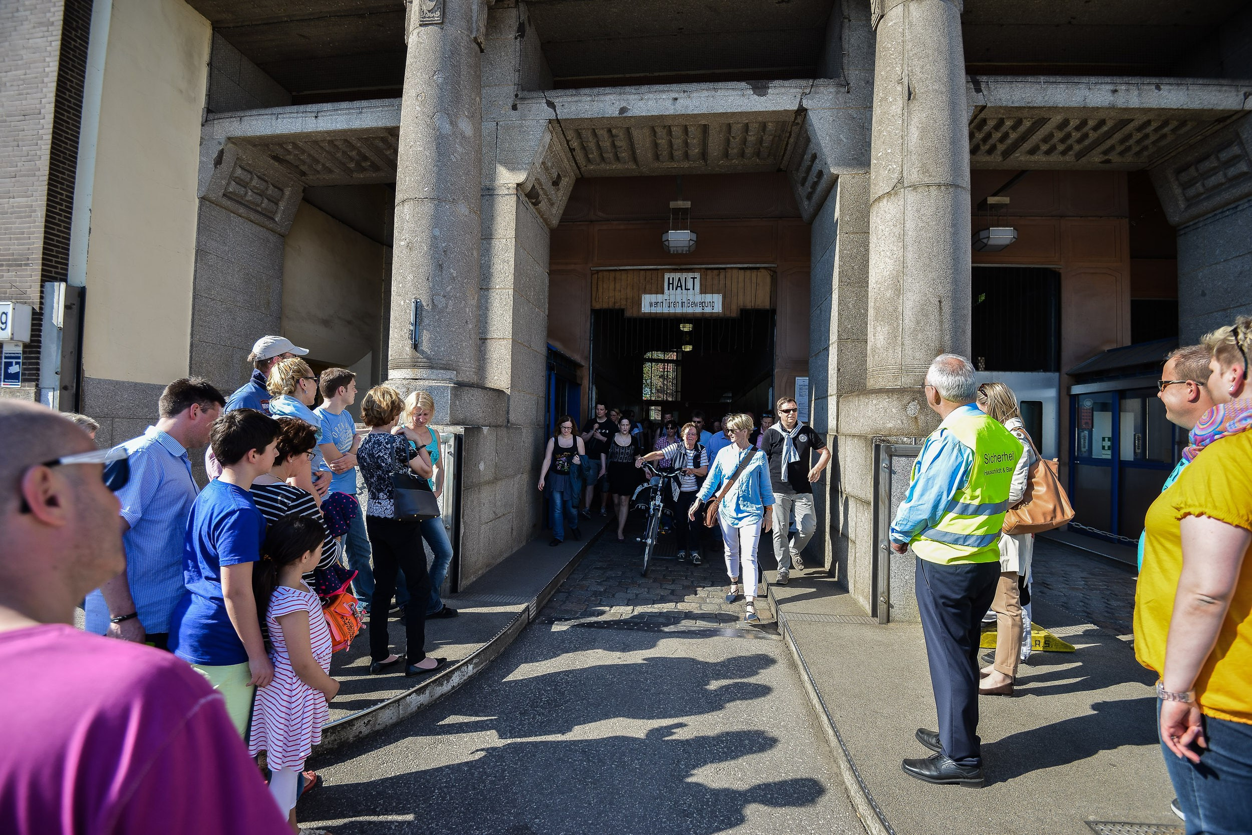 корпоратив, тимбилдинг, юбилей, Фотограф на праздник, Беларусь, минск фотограф, репортажной фотограф Беларусь,  фотограф в Минске, Алексей Матюшков, фоторепортер Беларуси, Репортажная съемка мероприятий,  день рождения, Тоннель через Эльбу