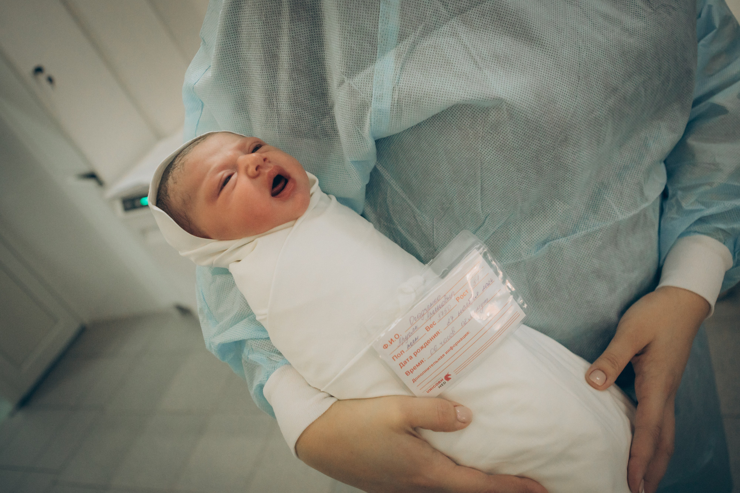 Рождение Афины. Семейный фотограф и фотограф на роды в Ростове-на-Дону Мухина Виктория