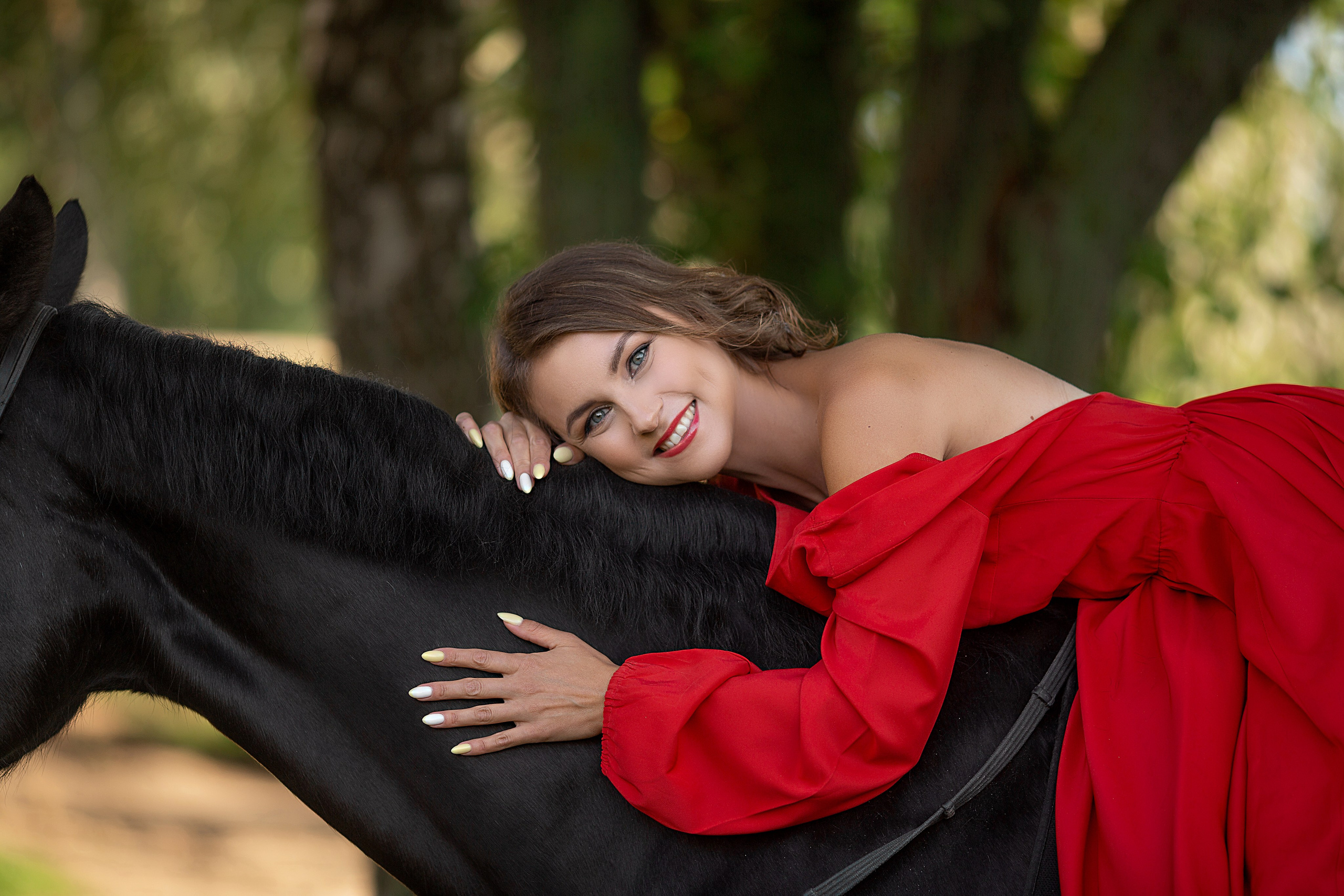 Анна и Жасмин. Фотосессия с лошадьми в Нижнем Новгороде