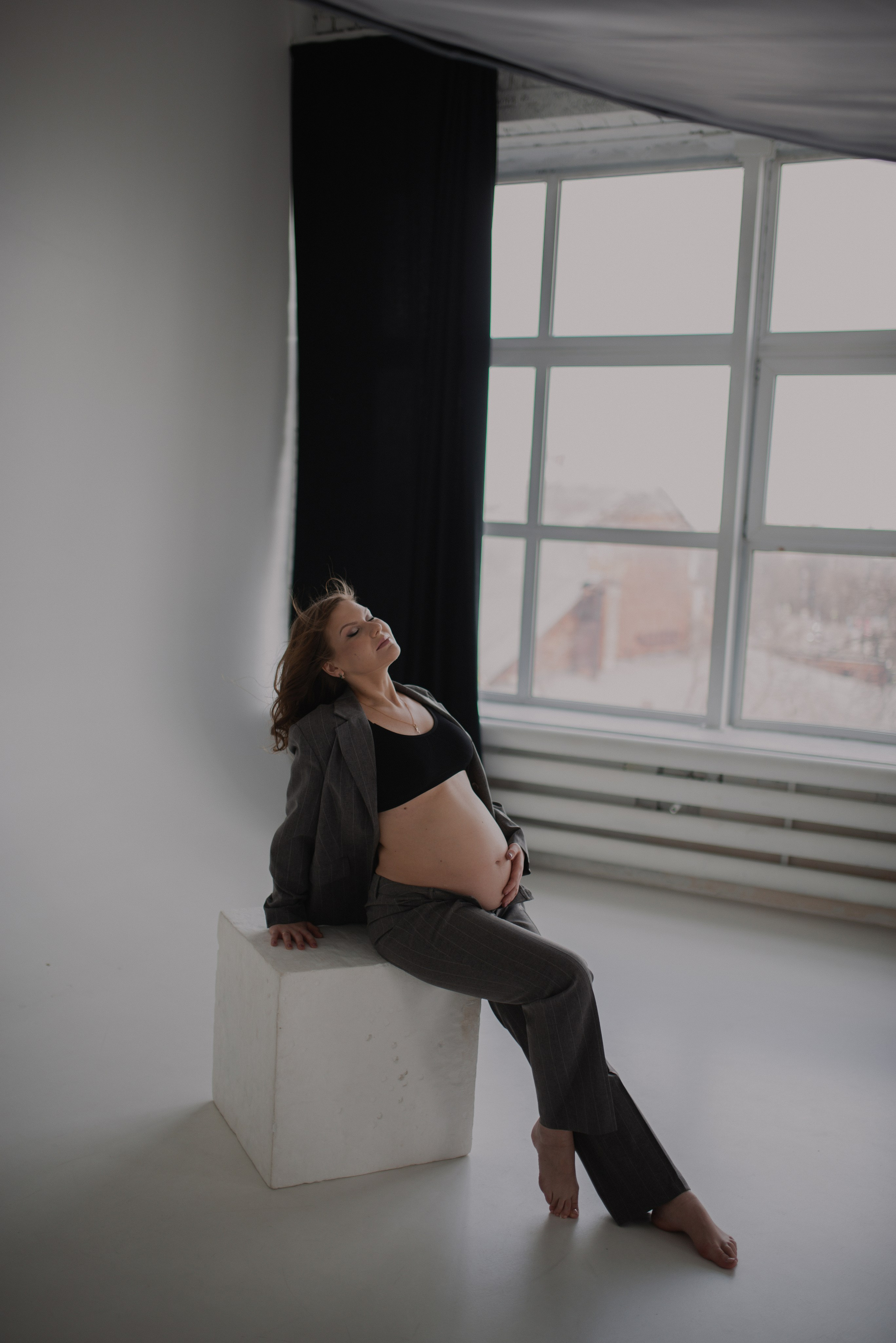 Фотосессия беременности в студии Бутово. Семейная фотосессия Бутово Москва фотограф Алина Морщагина
