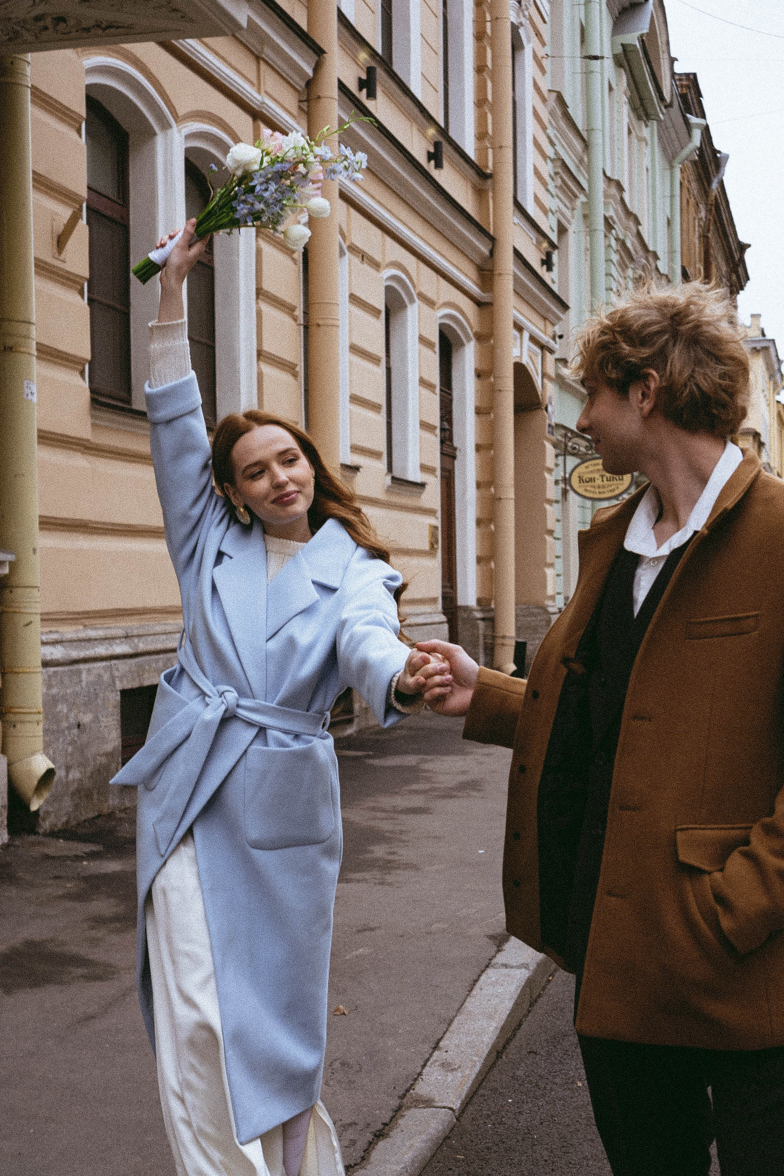 СВАДЕБНАЯ ПРОГУЛКА ПО ПЕТРОГРАДКЕ ВЕСНОЙ (ФОТОСЕССИИЯ ПАРЫ СВАДЕБНАЯ). Профессиональный фотограф, Санкт-Петербург — Виктория Богомолова