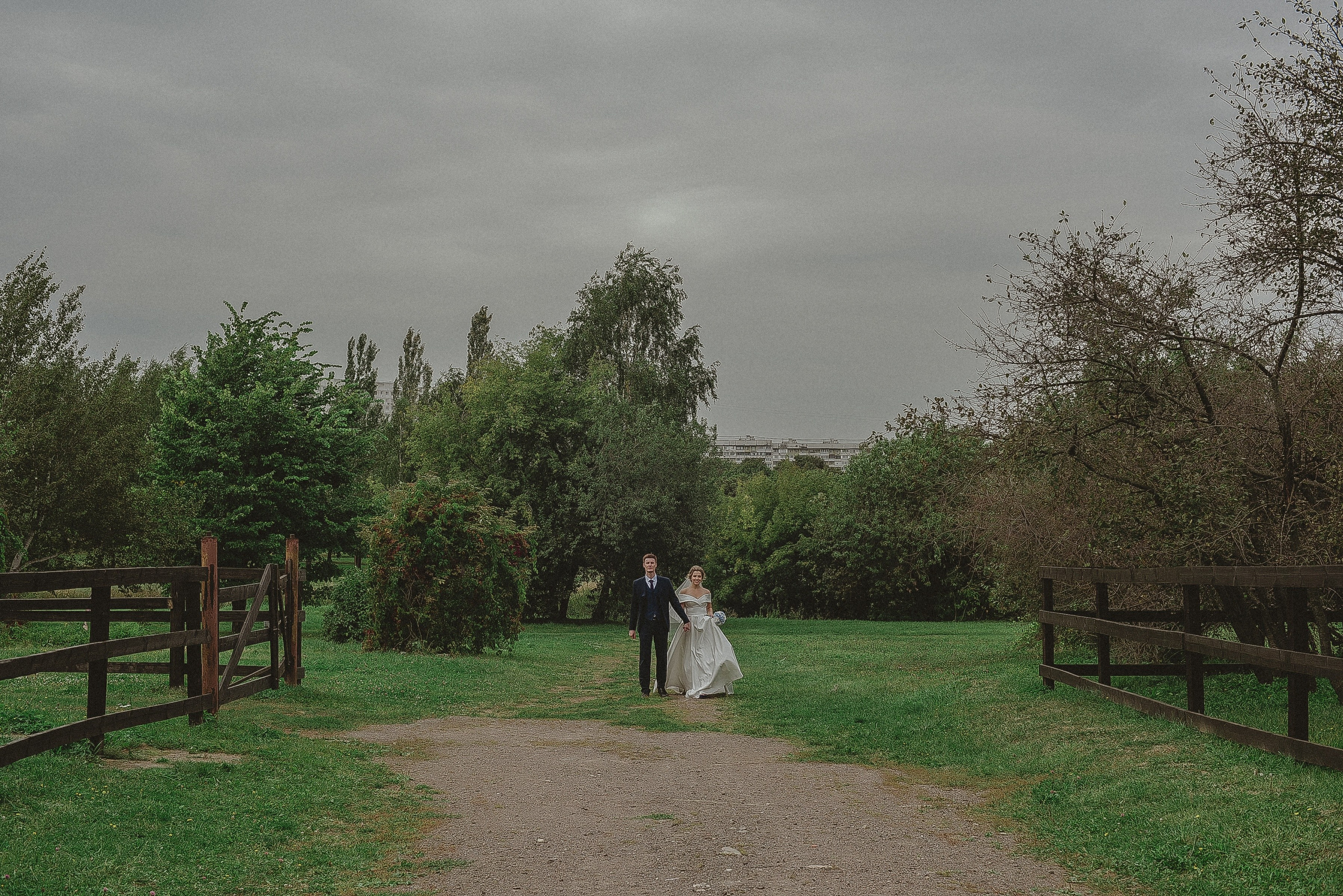 Love.txt: В плену прикосновений. Свадебный и семейный фотограф в Москве Сажина Кристина КиМ. Свадебный оператор в Москве Сажин Максим