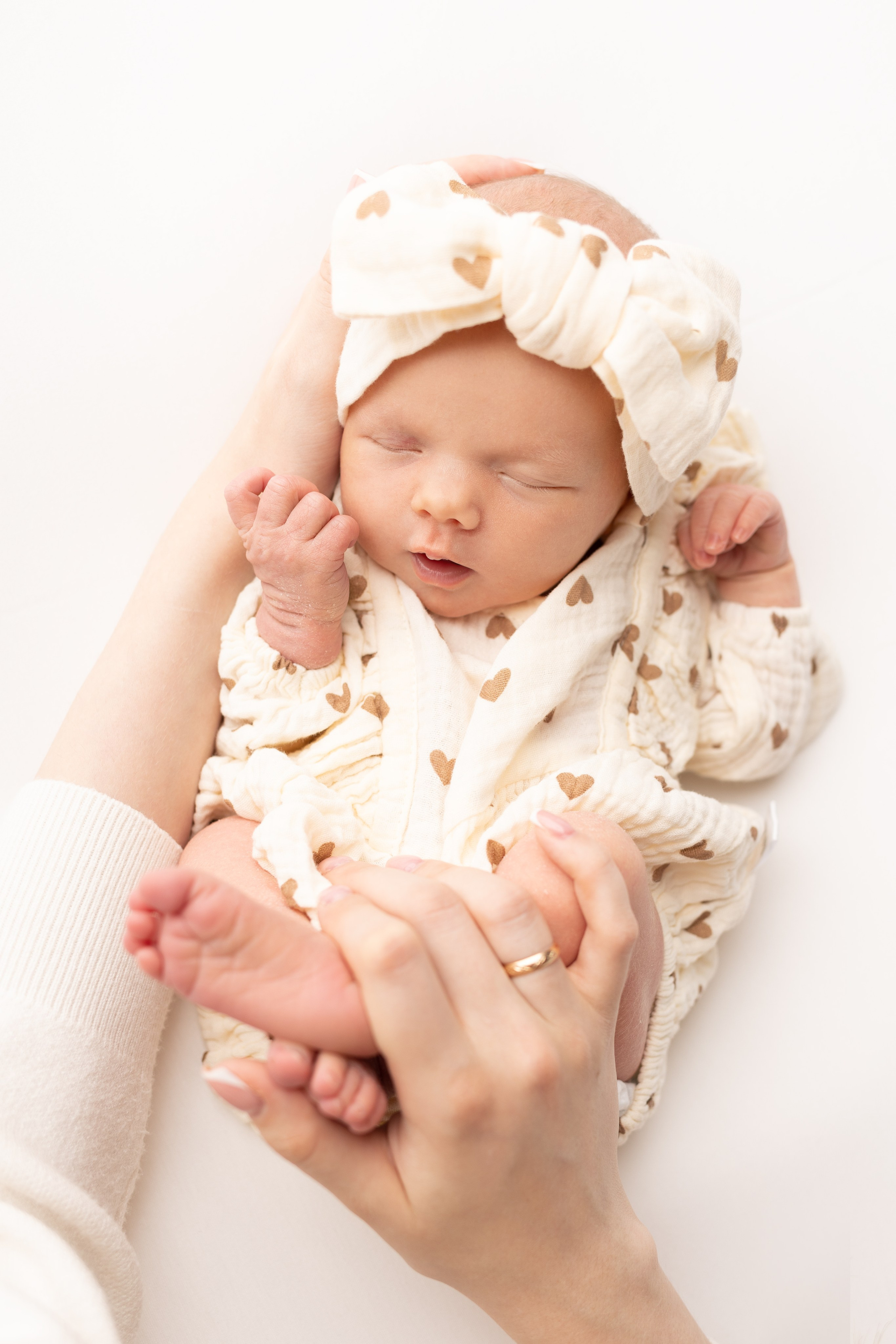 Фотосессия новорожденного в натуральном стиле. Фотограф новорожденных, детский фотограф в г. Оренбурге Екатерина Козлова