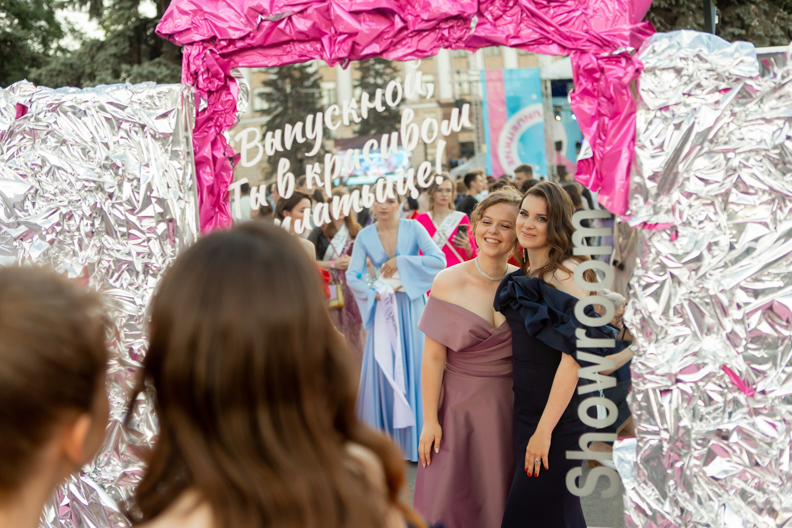 Выпускной Гимназия 12 2024 г. Свадебный и портретный Фотограф в Липецке Дмитрий Котюков