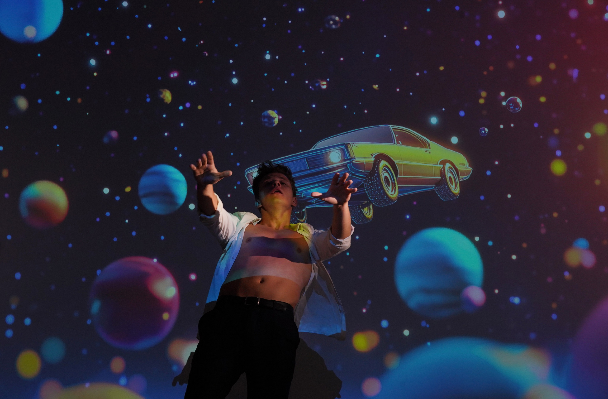 Фотосессия с проектором. Студийный и портретный фотограф в САНКТ-ПЕТЕРБУРГЕИрина Махаон