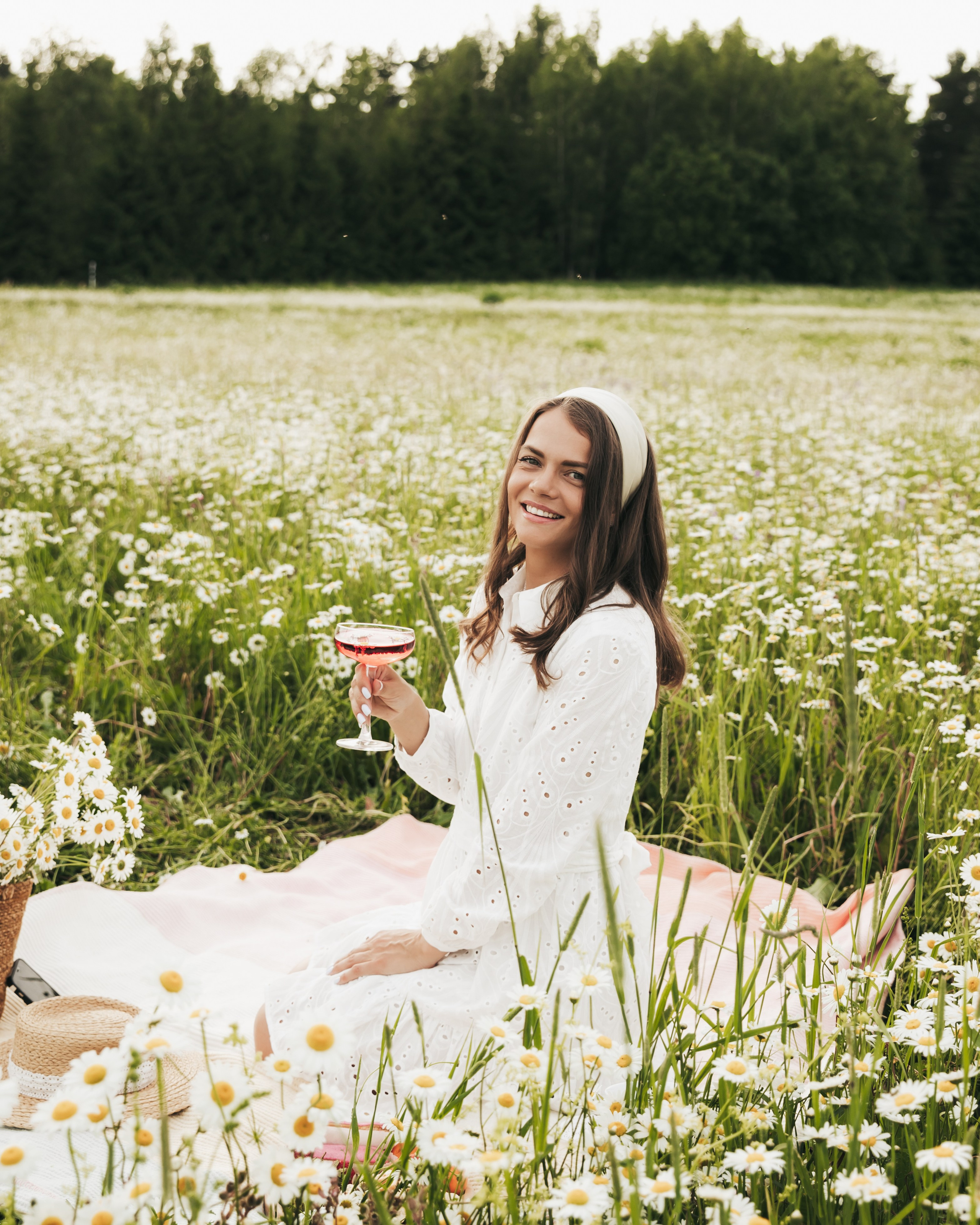 Фотосессия в поле с ромашками. Фотограф Игнатьева Любовь