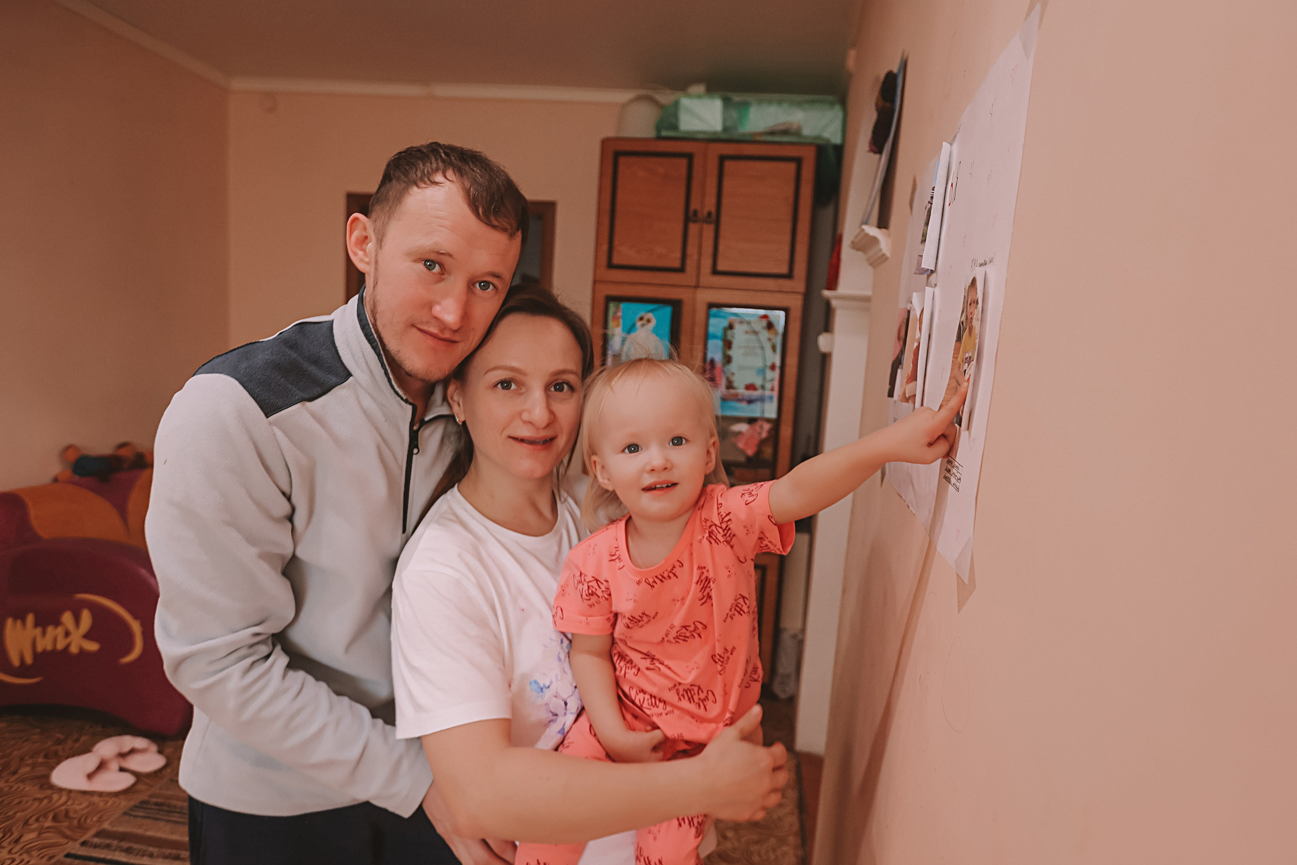 Большая семья репортаж. Семейный фотограф Тюмень, фотограф на роды Салмина Мария