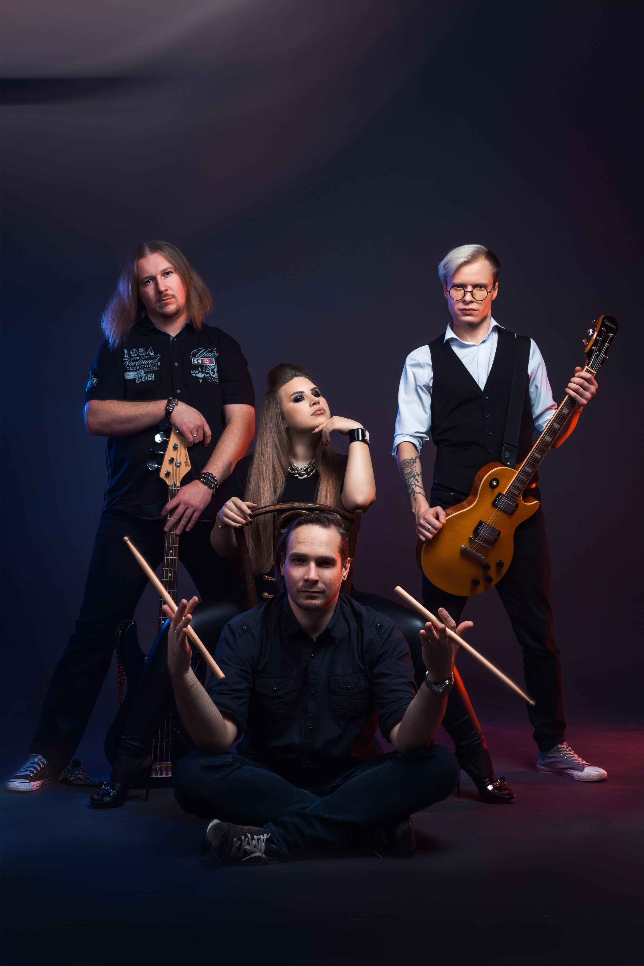 2023. Социофобушек, фотографирует социофобушков. Фотограф в Санкт-Петербурге