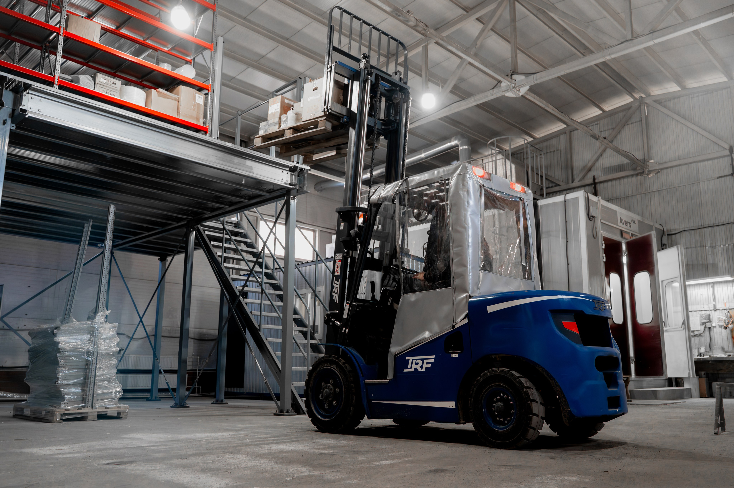 Для производства АВЕРС. Фотограф/видеограф Богдан Голованов