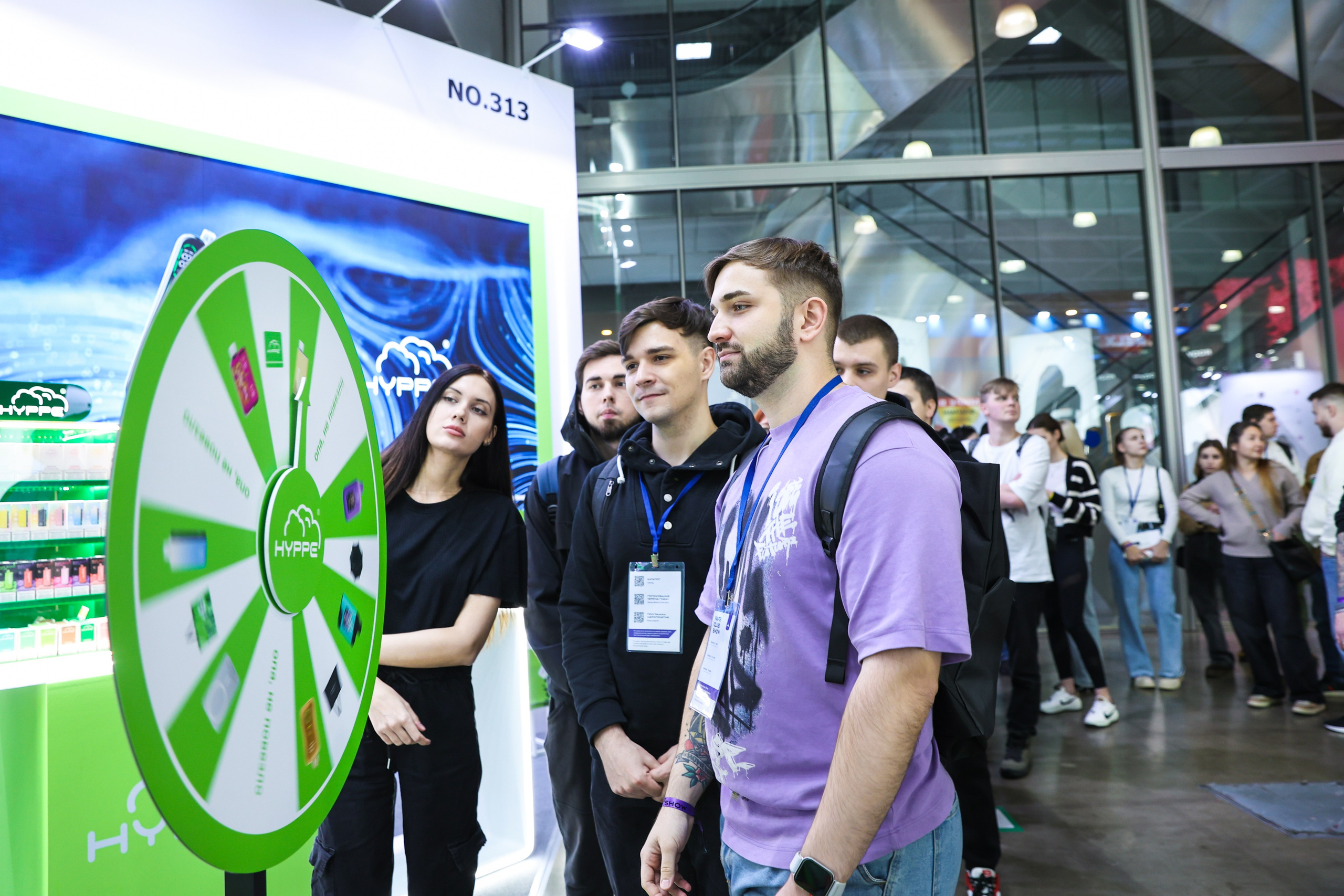Стенд Hyppe на Vape Club Show. Фотограф Дарья Попова