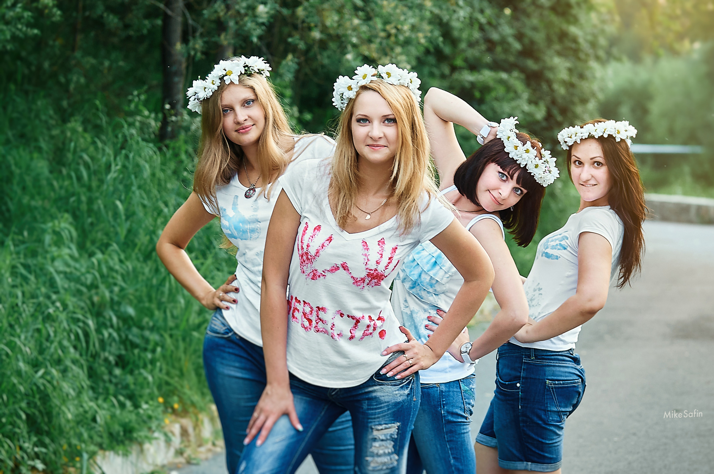 Фотосессия девушек на природе